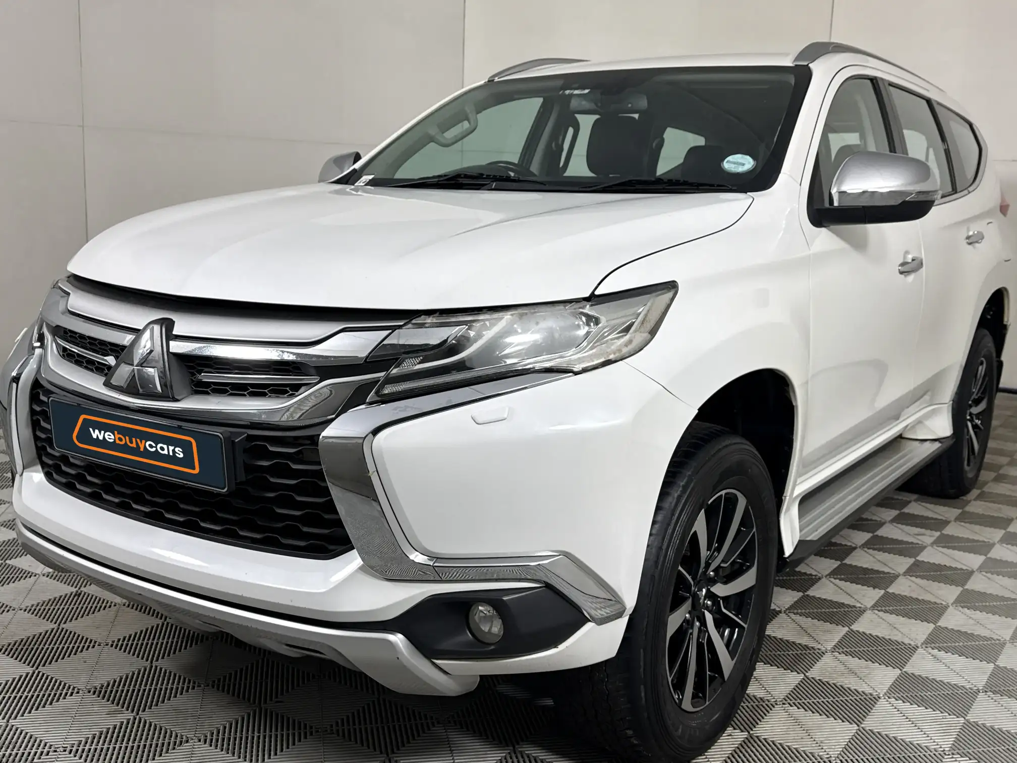 2020 Mitsubishi Pajero Sport