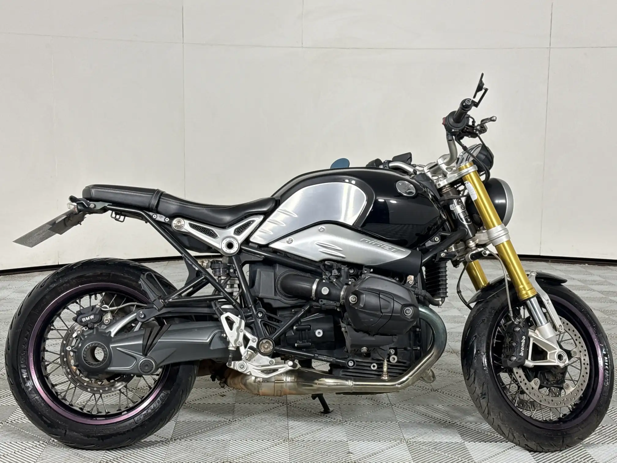BMW R Series
