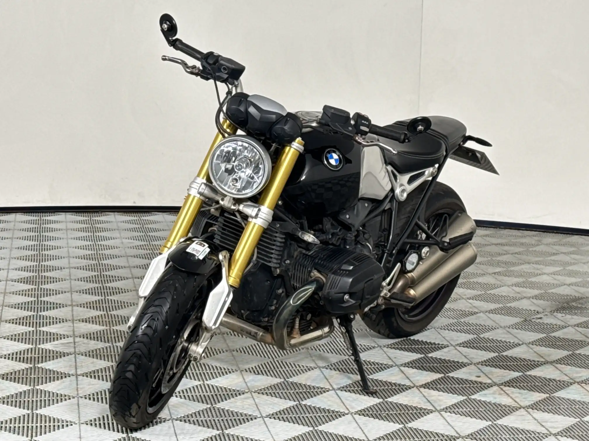 BMW R Series