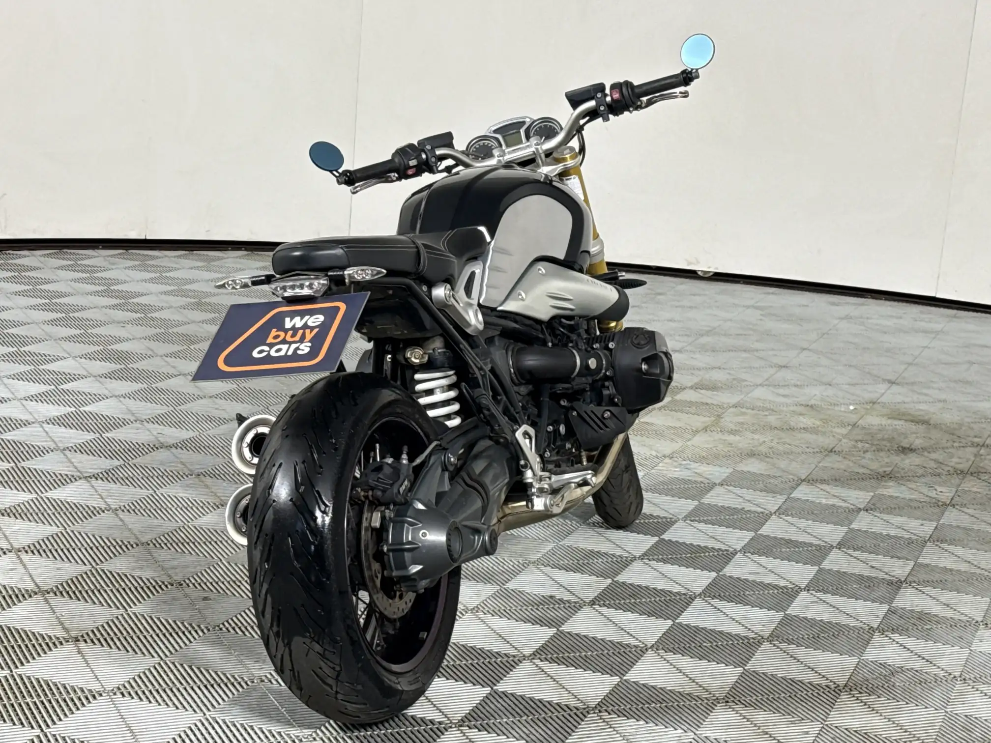 BMW R Series