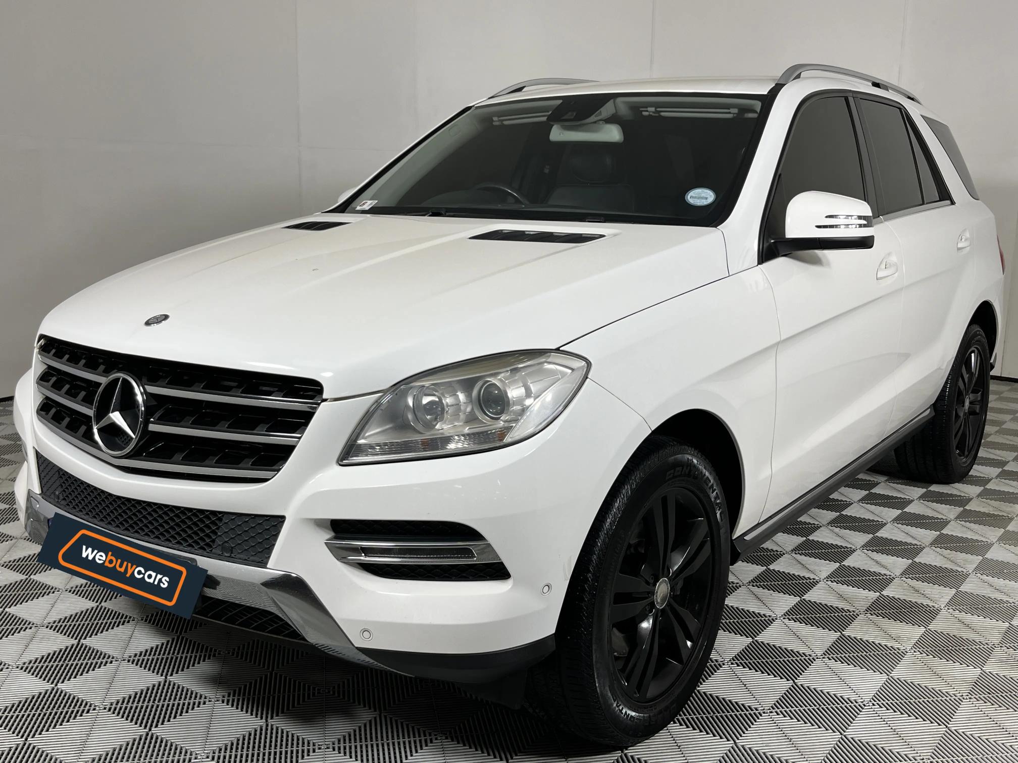 Mercedes Benz ML 400 Blue Efficiency