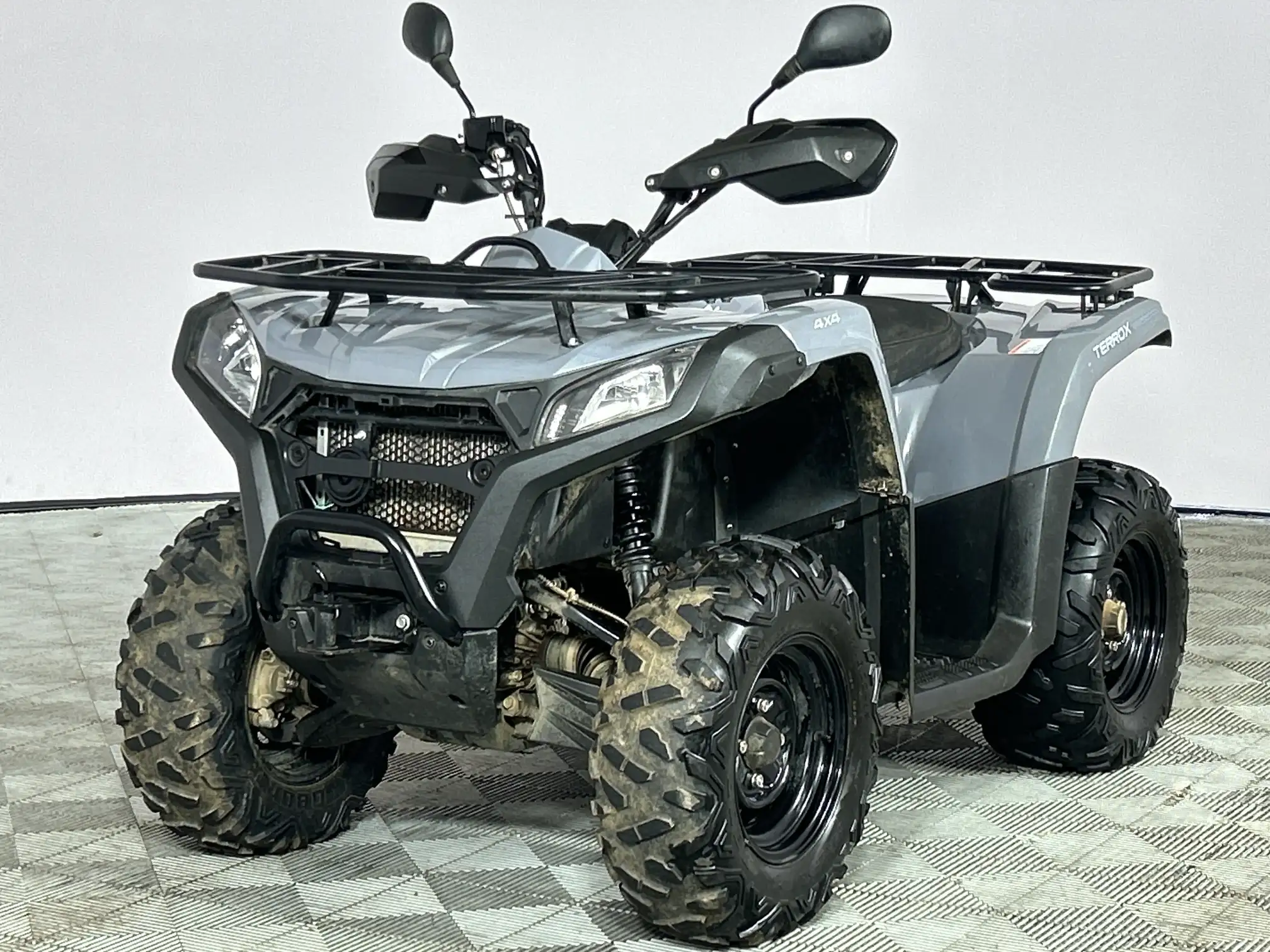 Zhejiang Cf Moto Goes Terrox