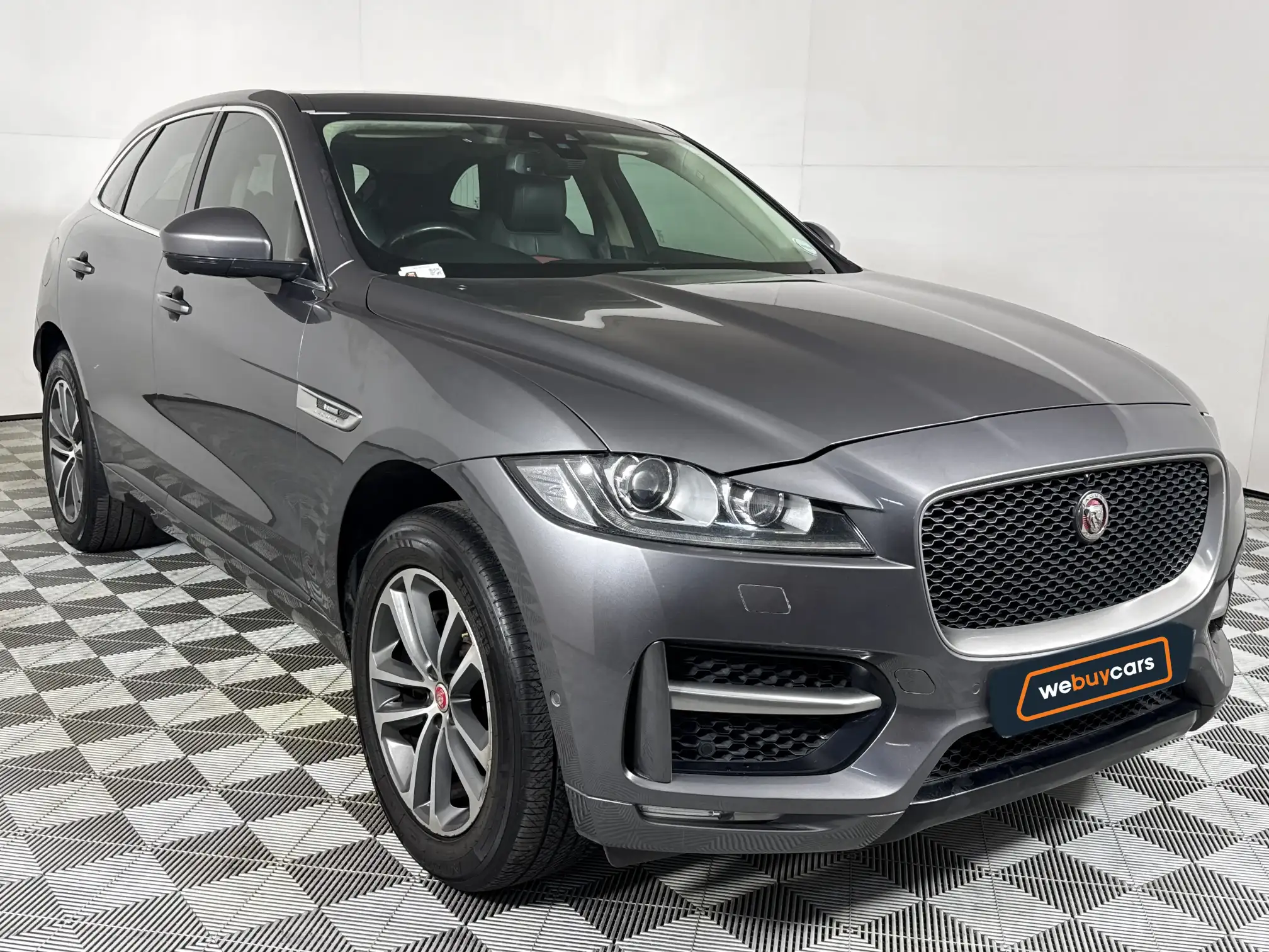 Jaguar F-Pace