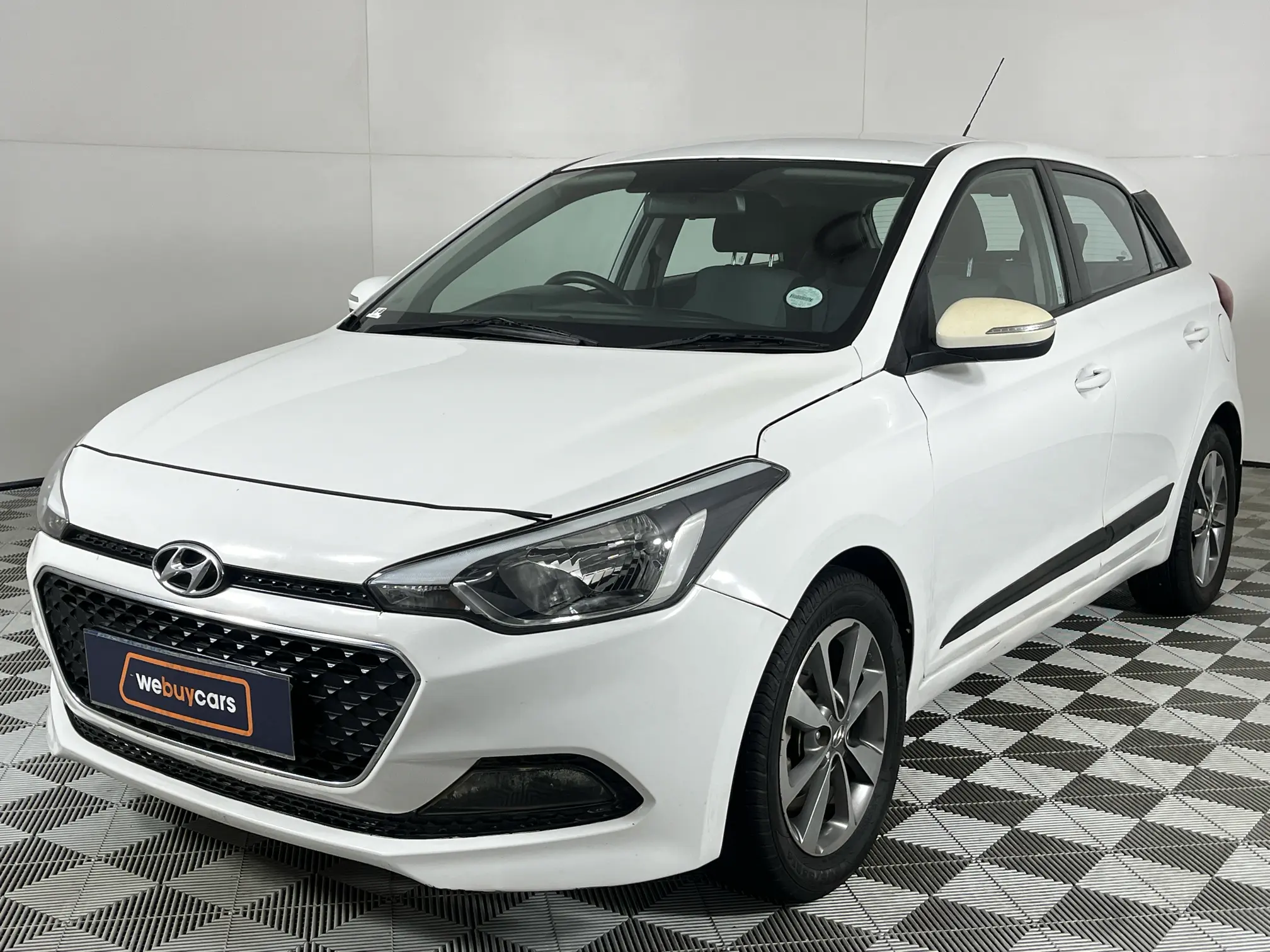 2015 Hyundai i20 1.4 Fluid Auto