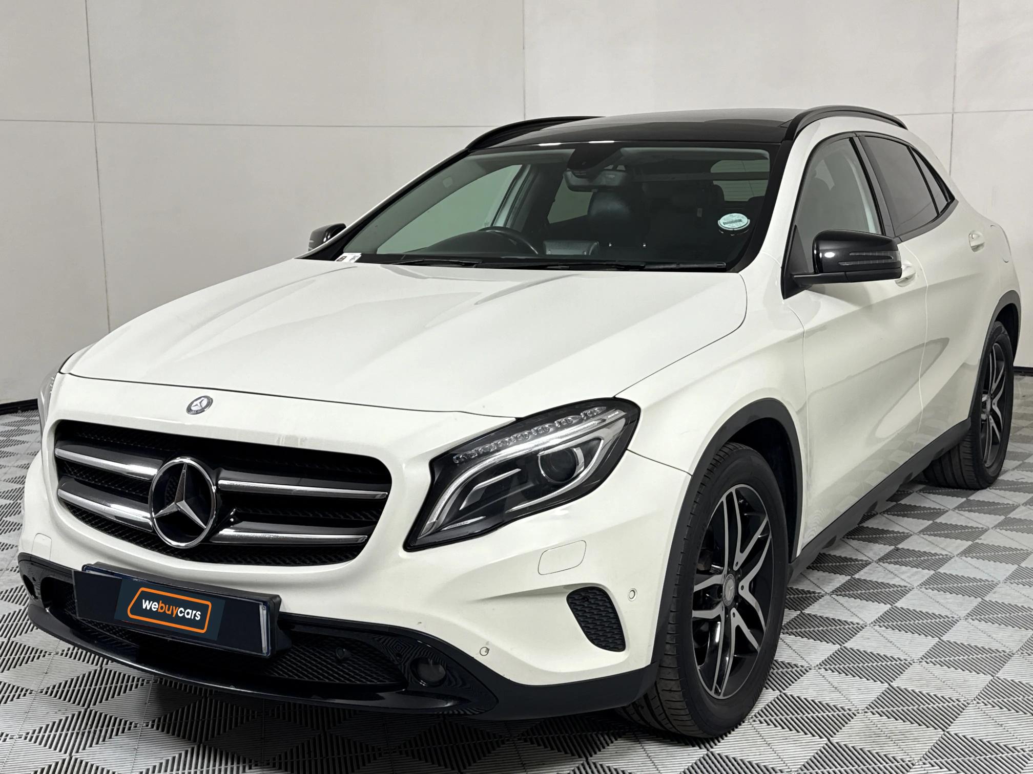 Mercedes Benz GLA 200