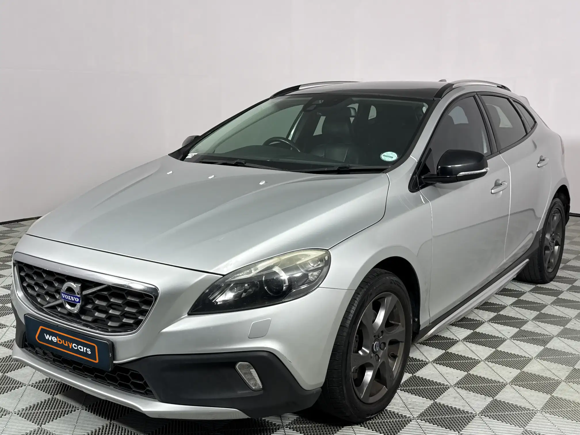 2015 Volvo V40