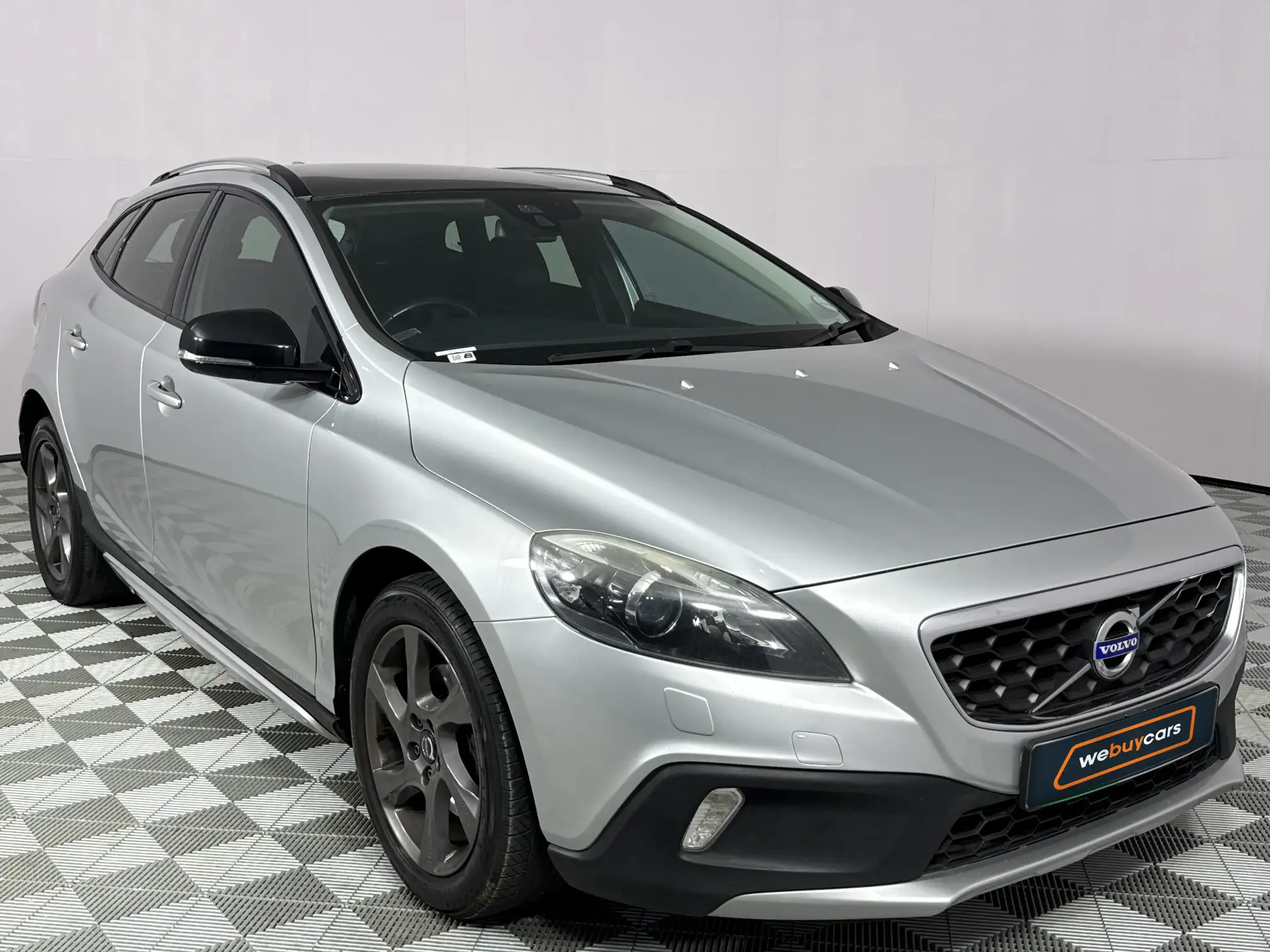 Volvo V40
