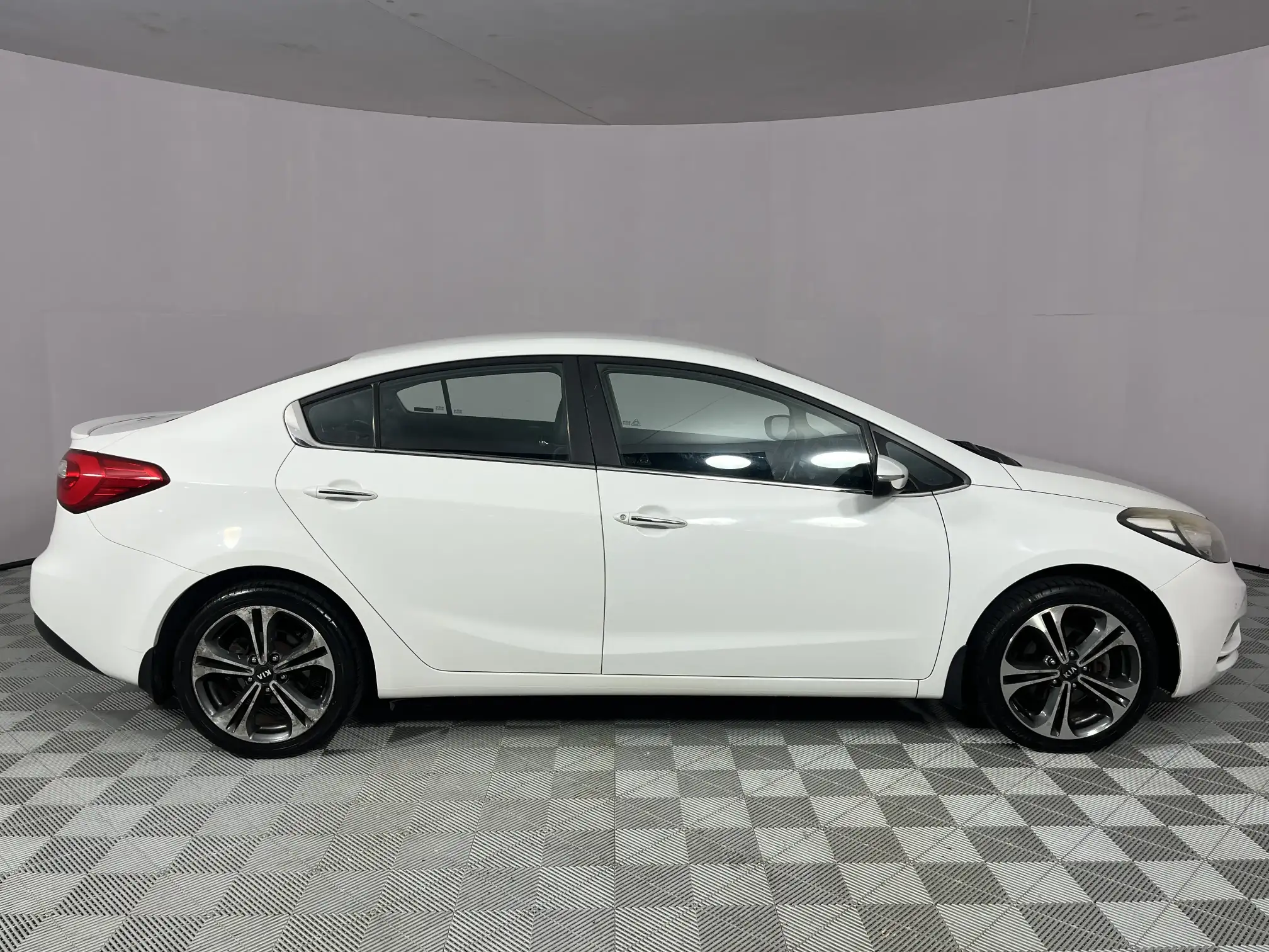 KIA Cerato