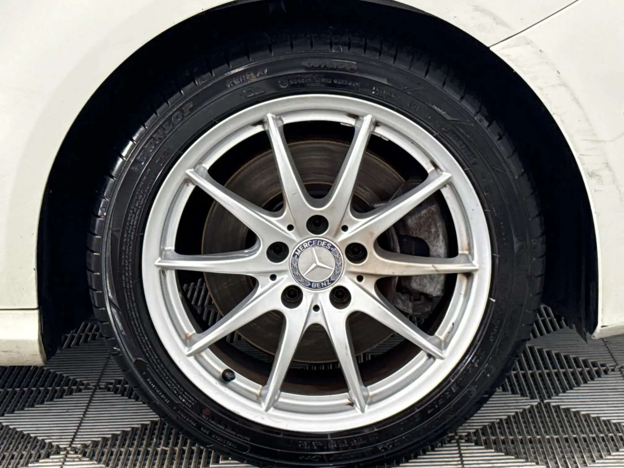 Mercedes-Benz B Class
