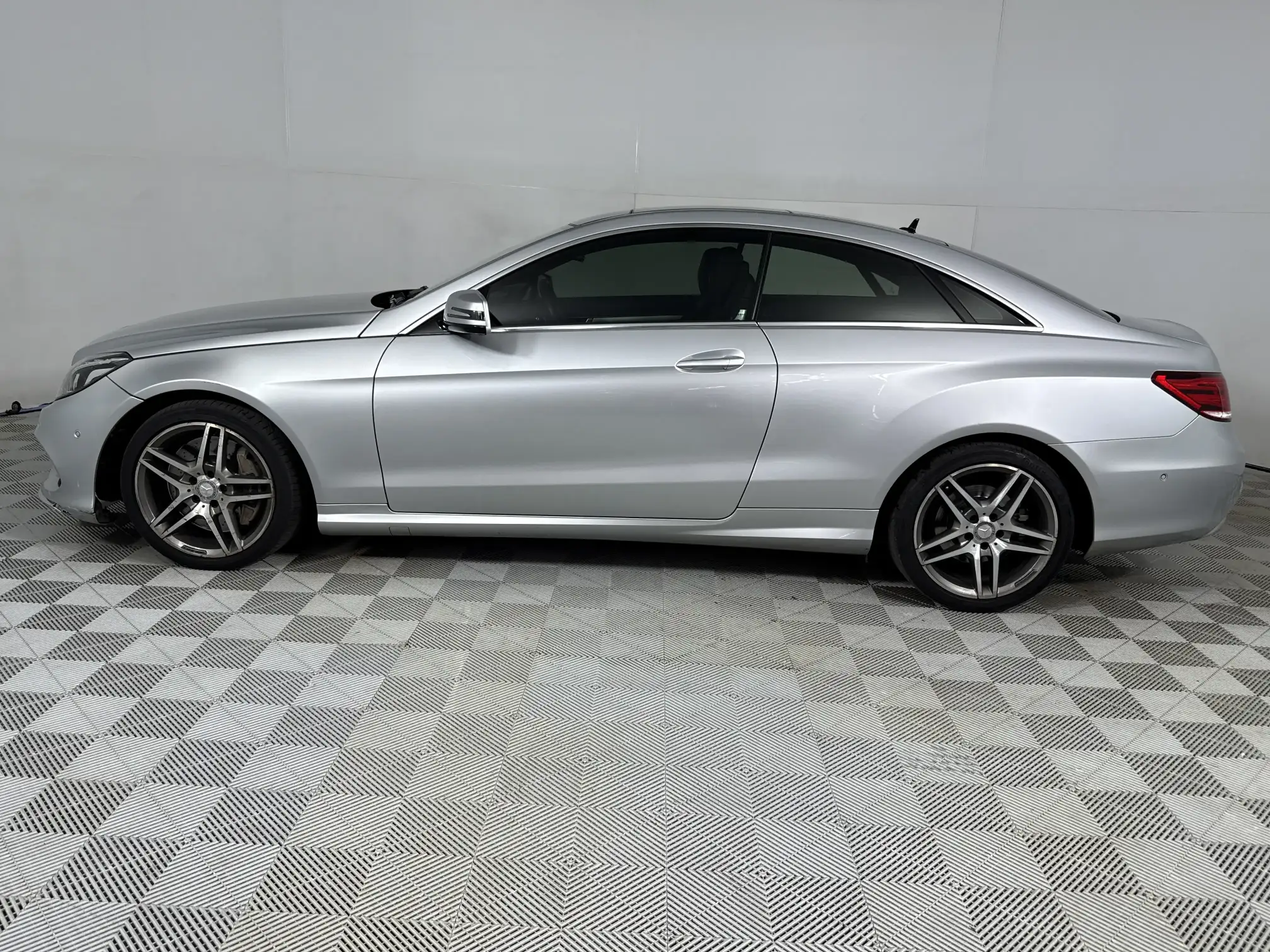 Mercedes-Benz E Class Coupe
