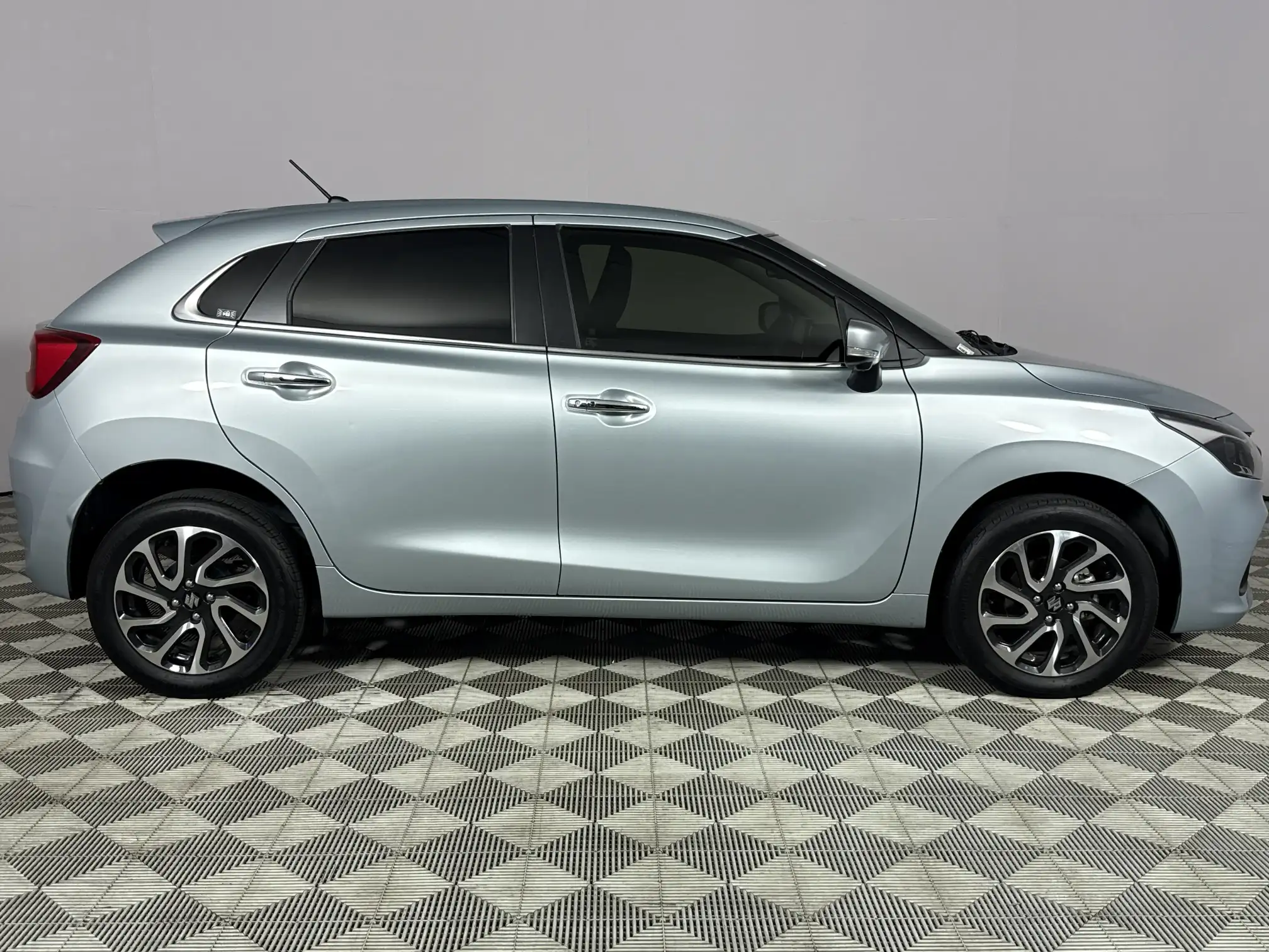 Suzuki Baleno