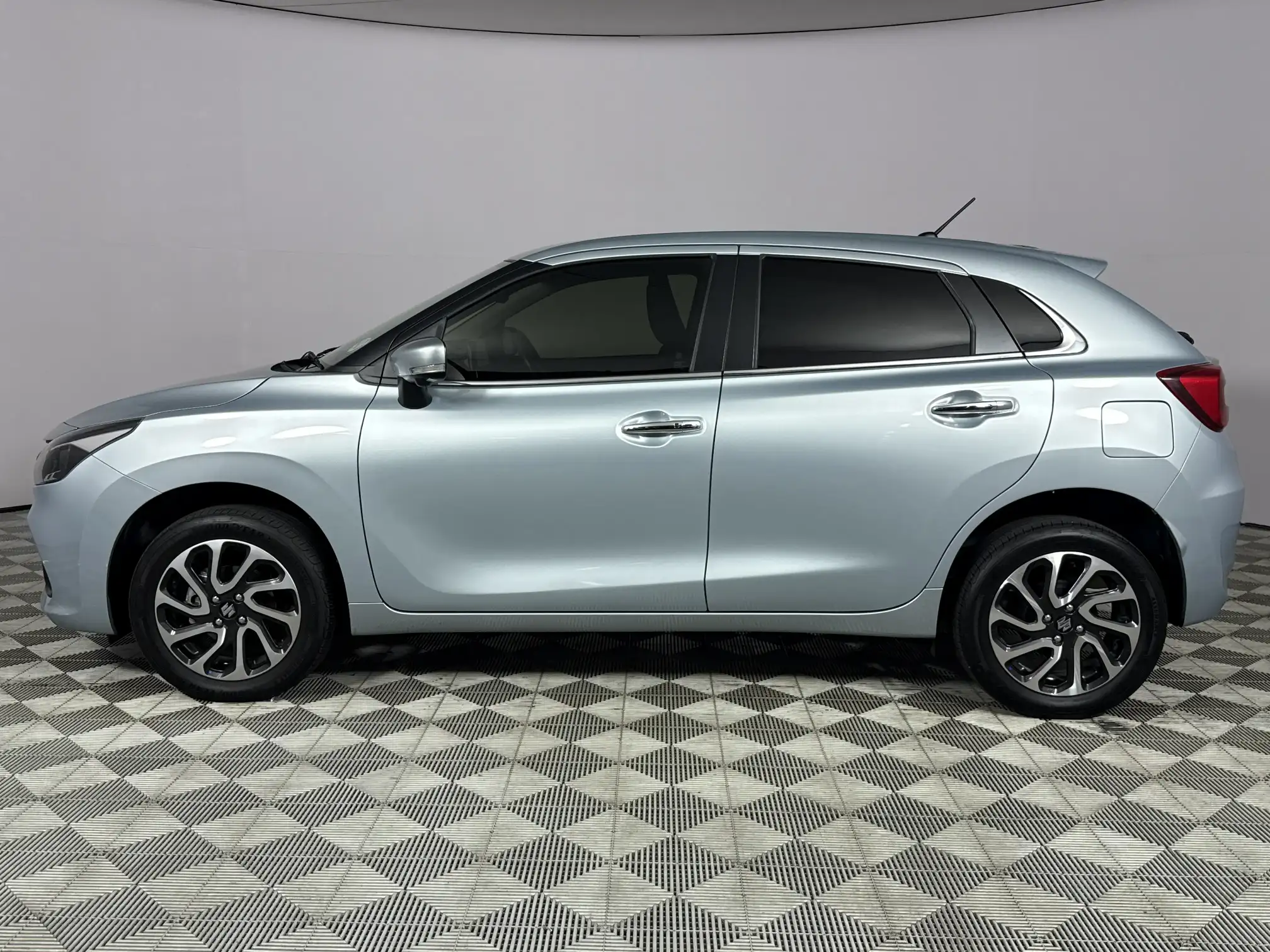 Suzuki Baleno