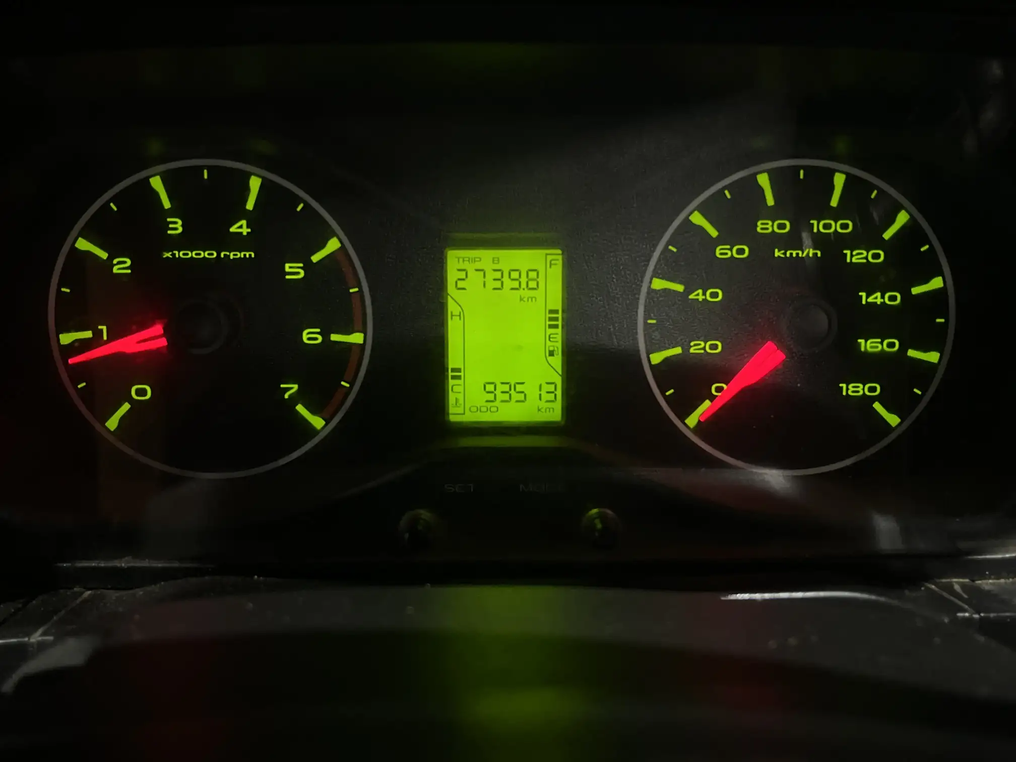 Mahindra PIK UP