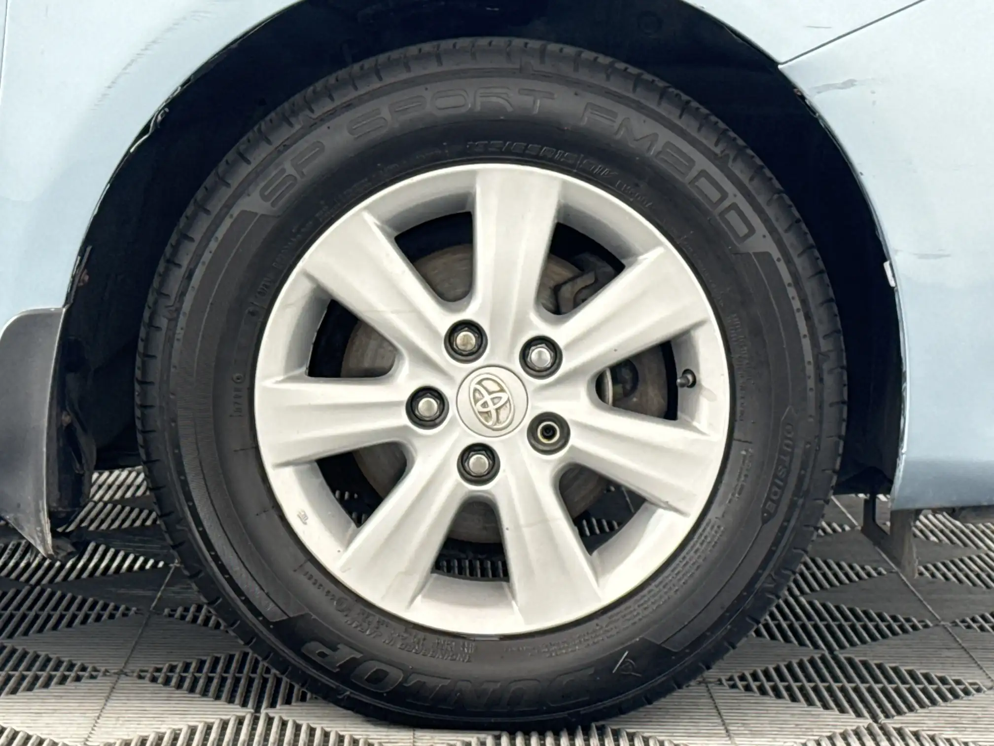 Toyota Corolla Quest