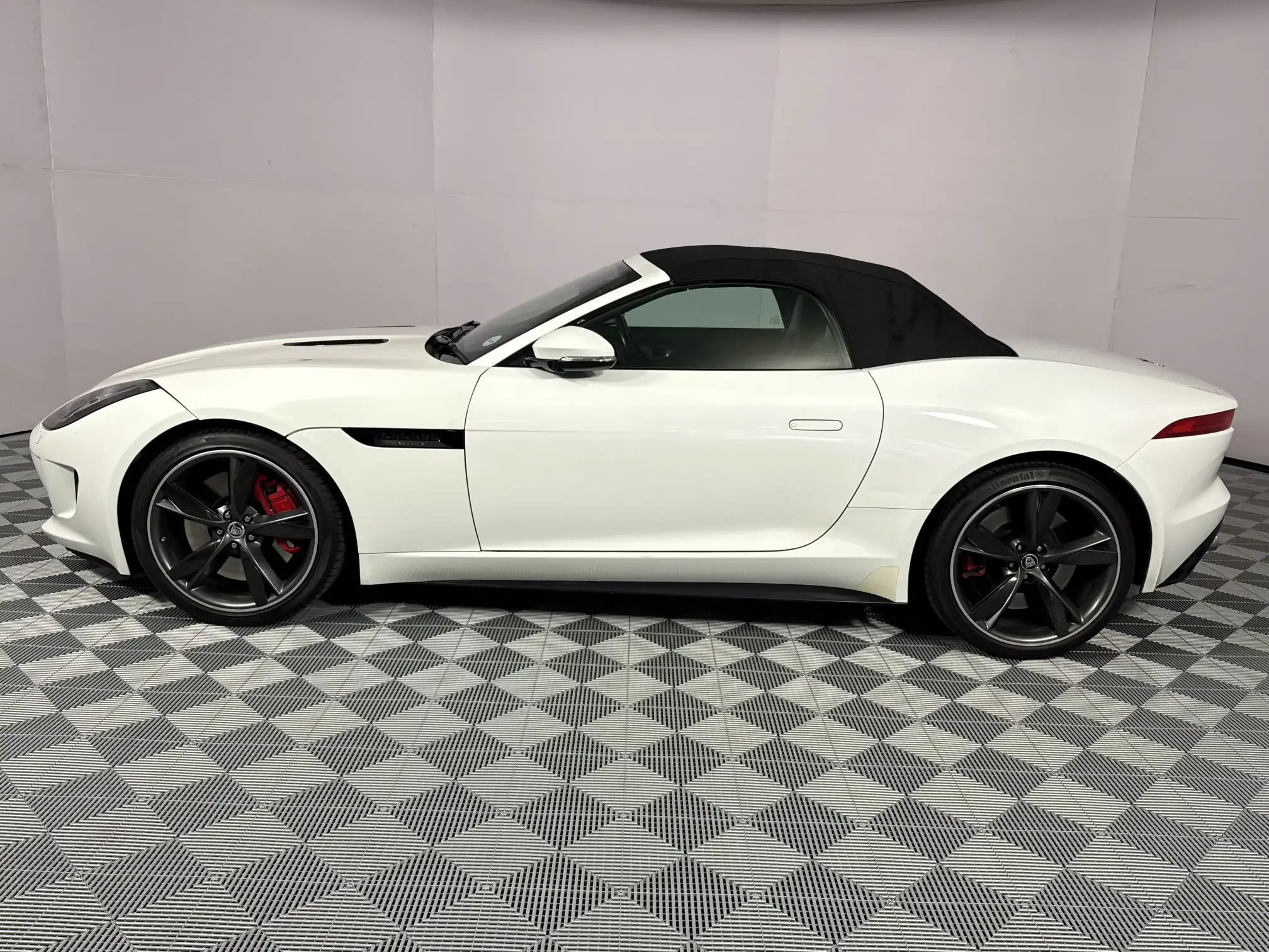 Jaguar F-Type