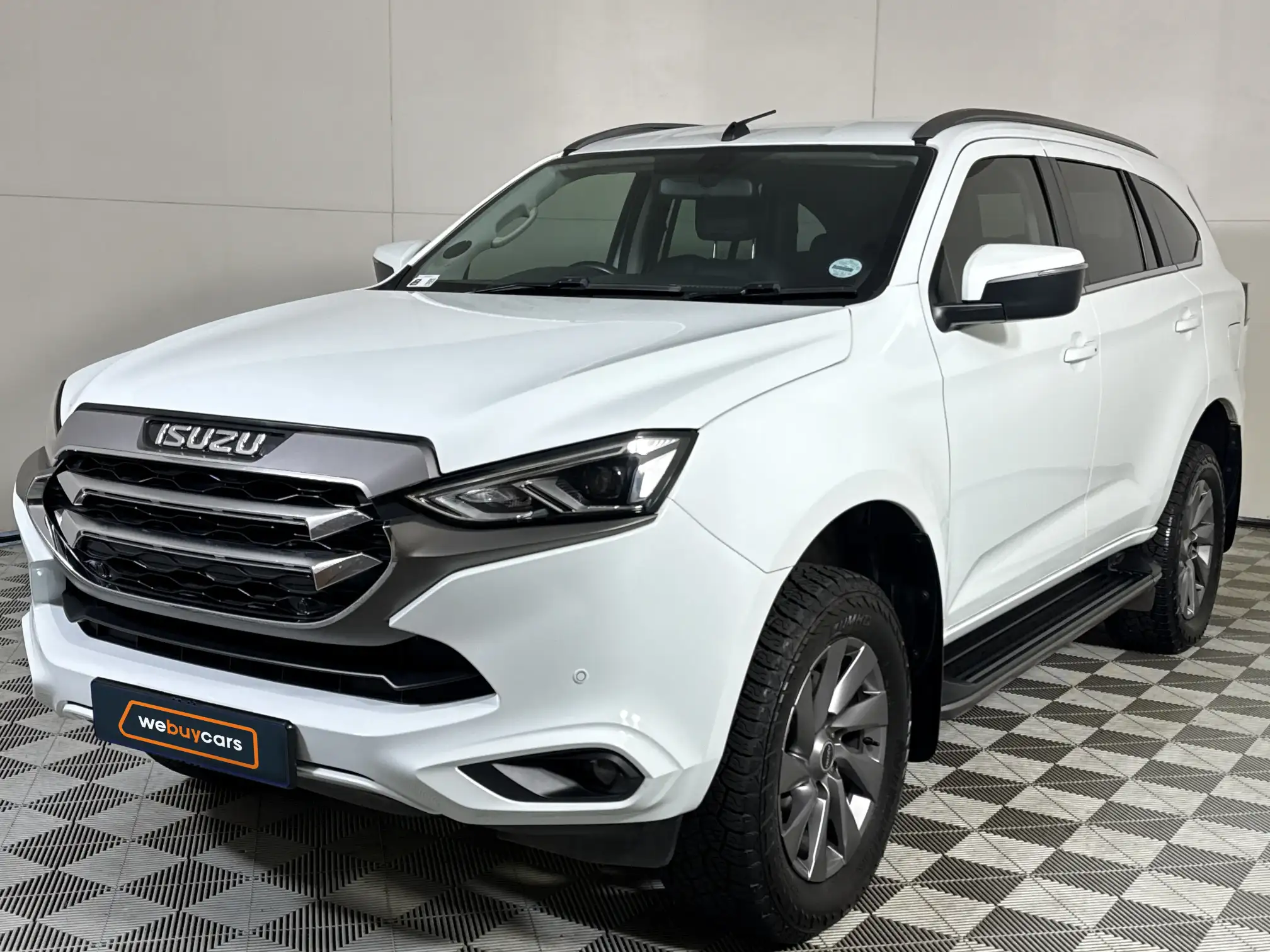 2021 Isuzu MU-X
