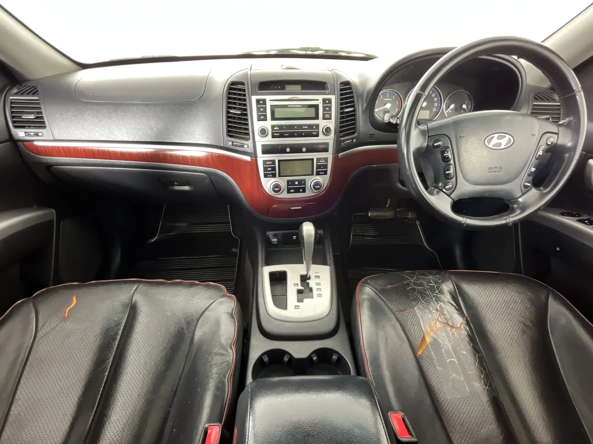 Hyundai Santa-FE