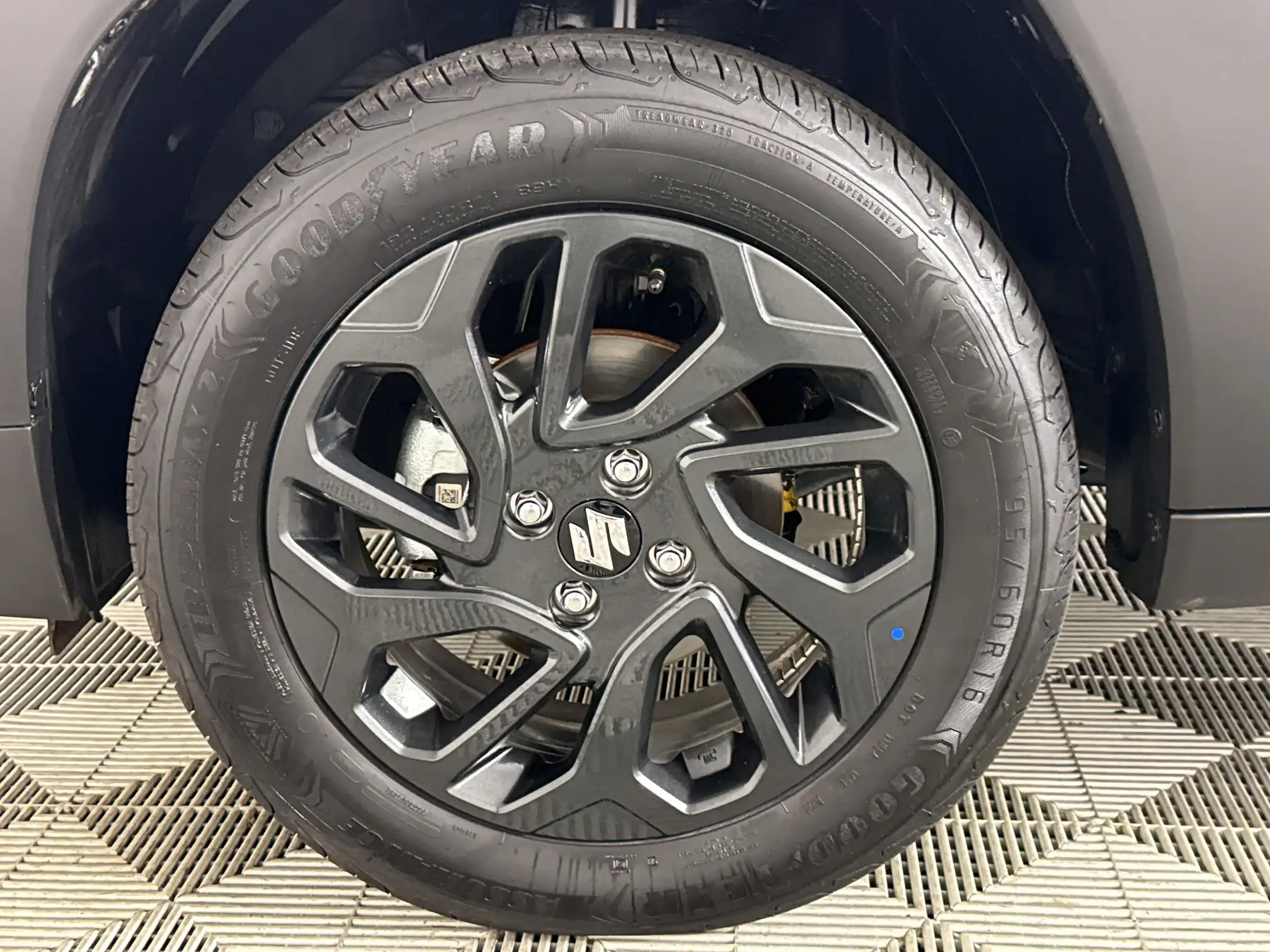 Suzuki Fronx