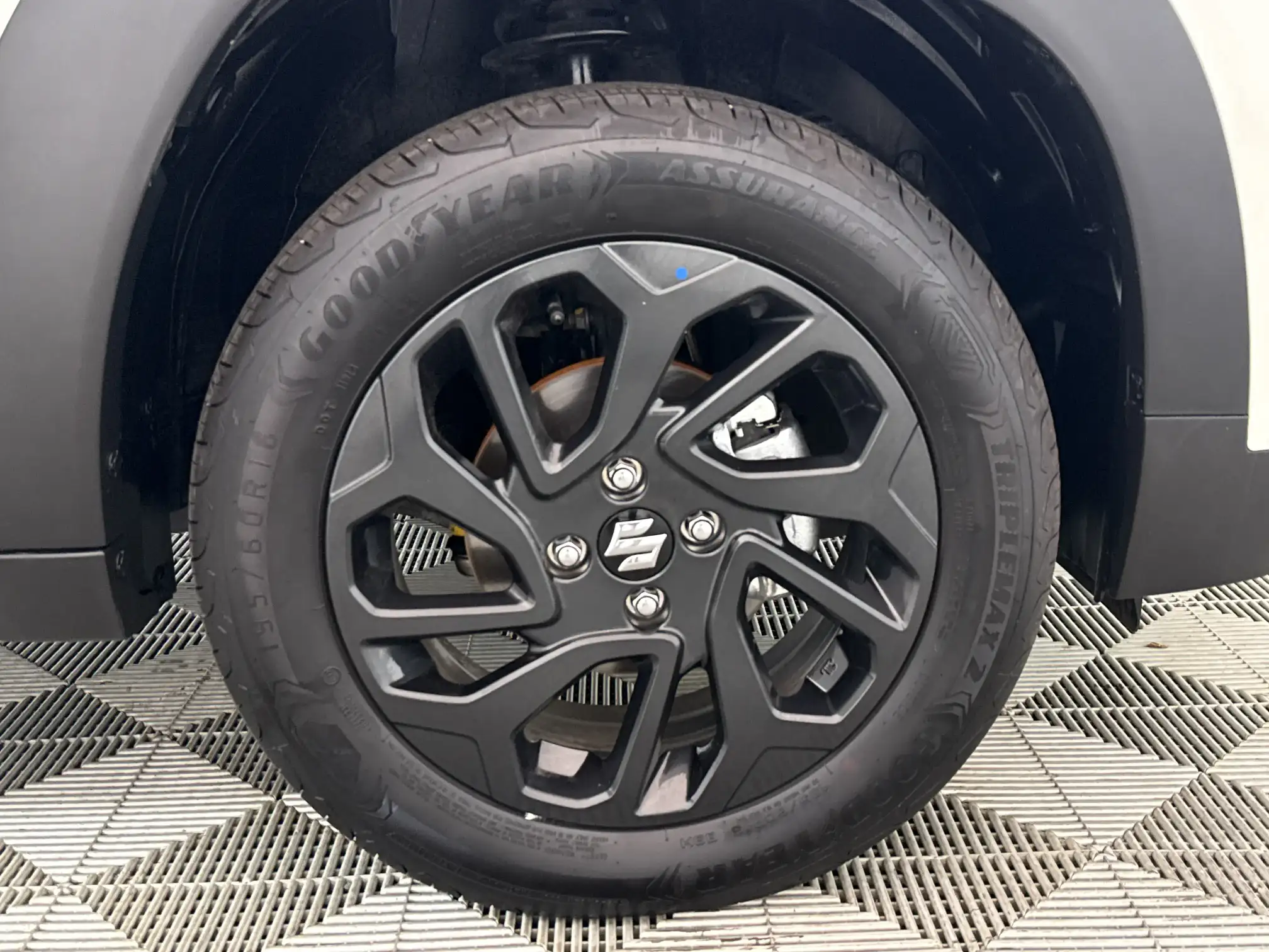 Suzuki Fronx