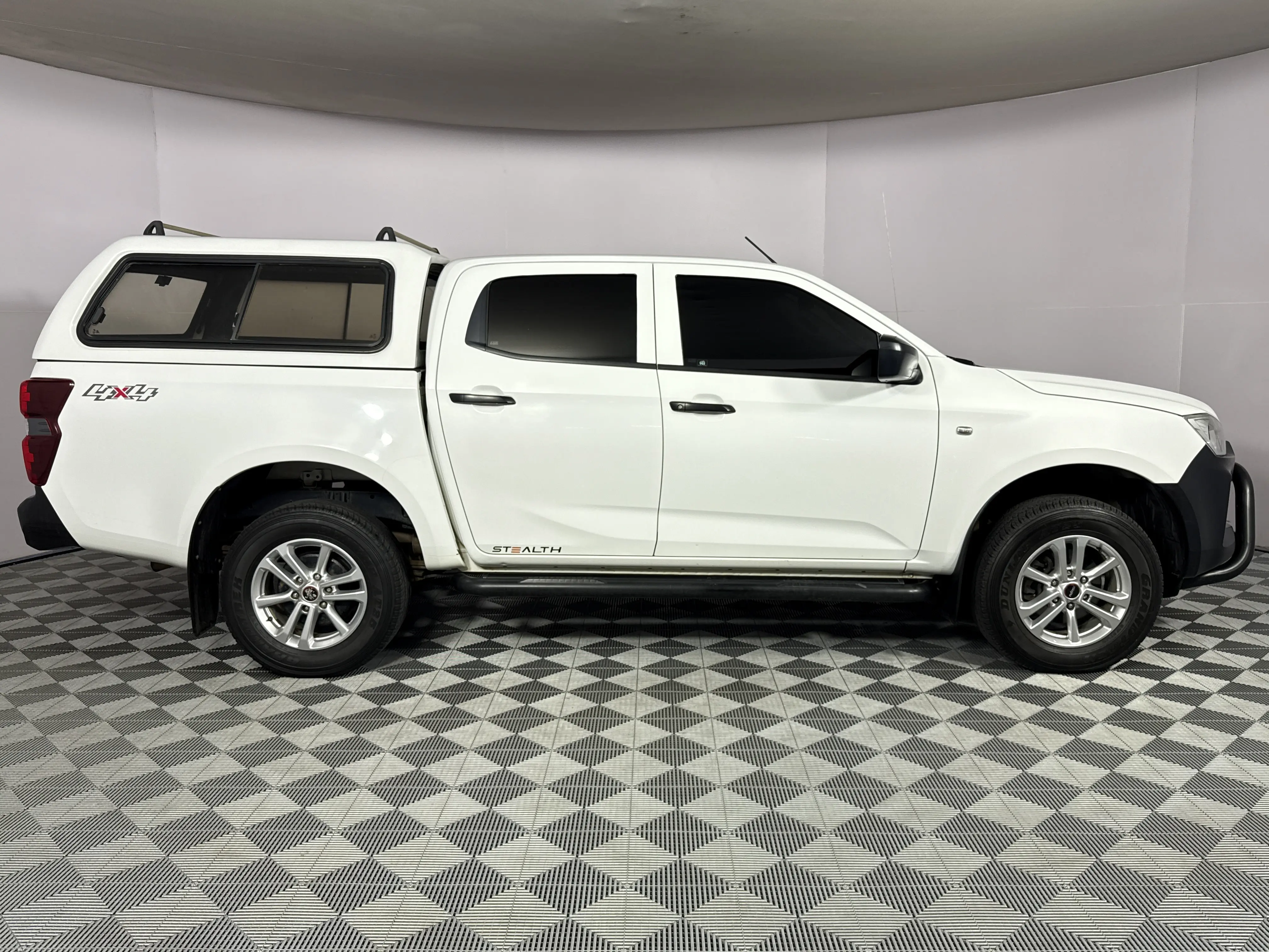 2023 Isuzu D-MAX 1.9 DDI L 4x4 Double Cab Pick Up, photo 4