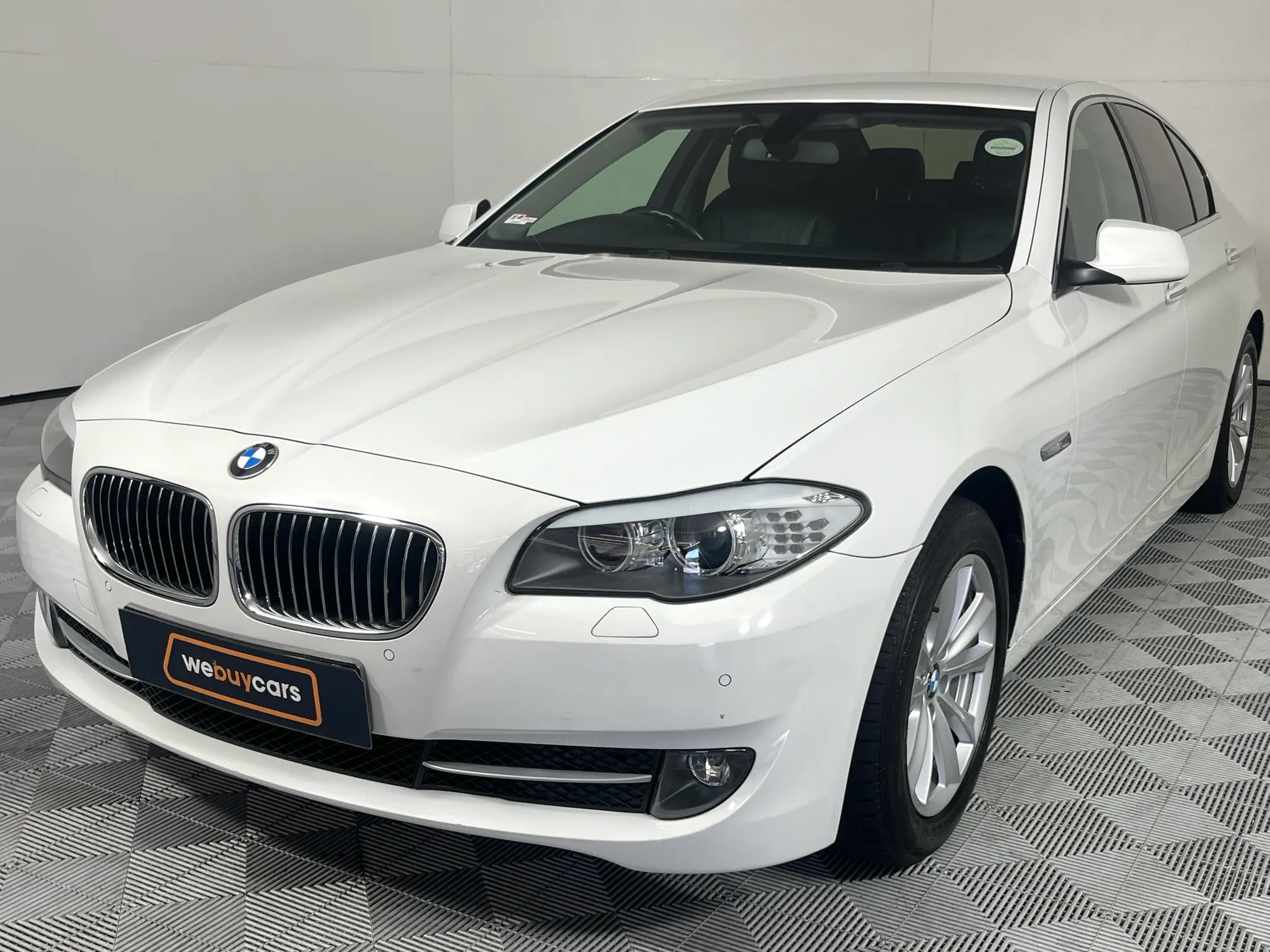 2019 BMW 5 Series 520i Auto (G30)
