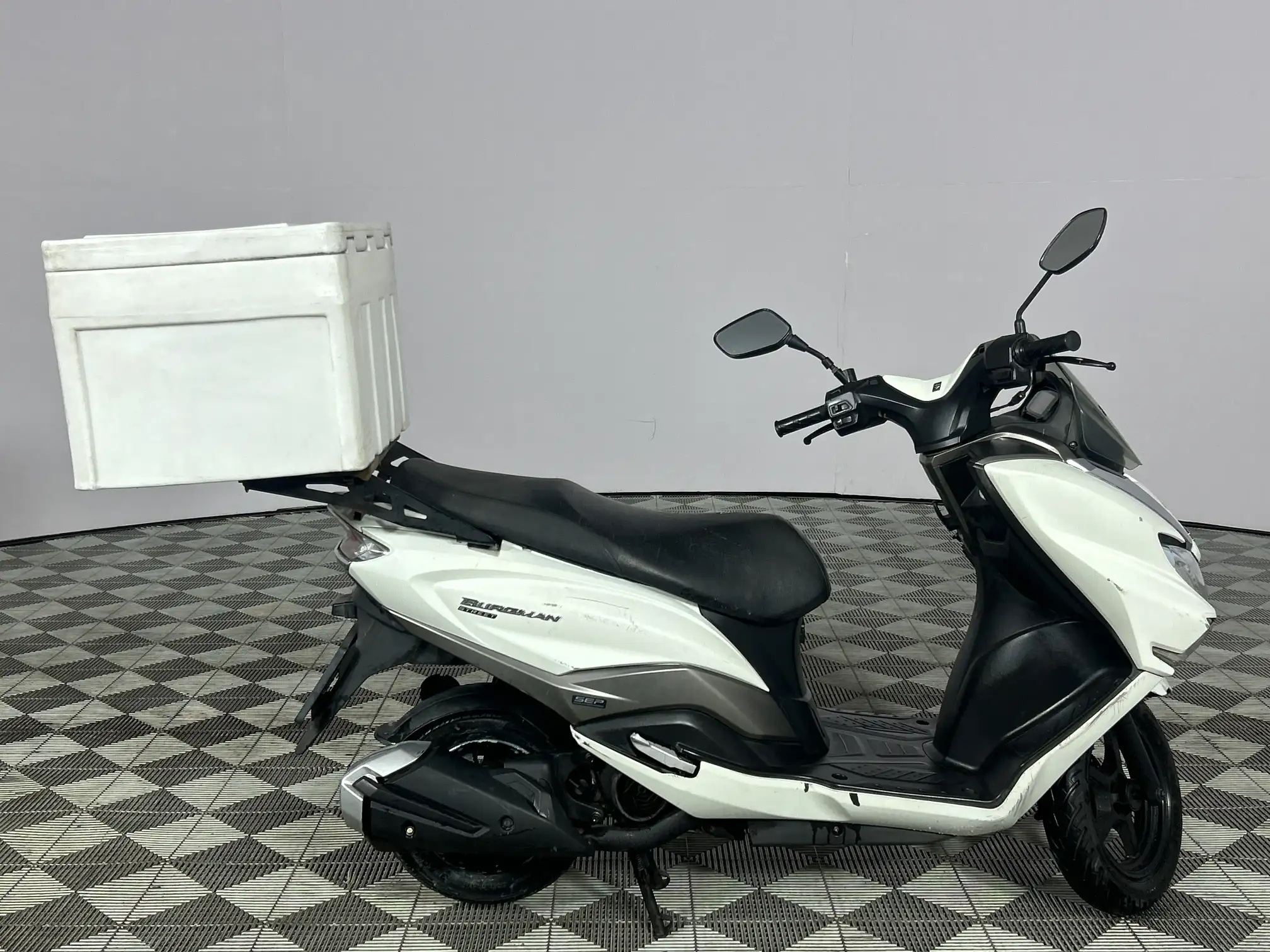 Suzuki AN