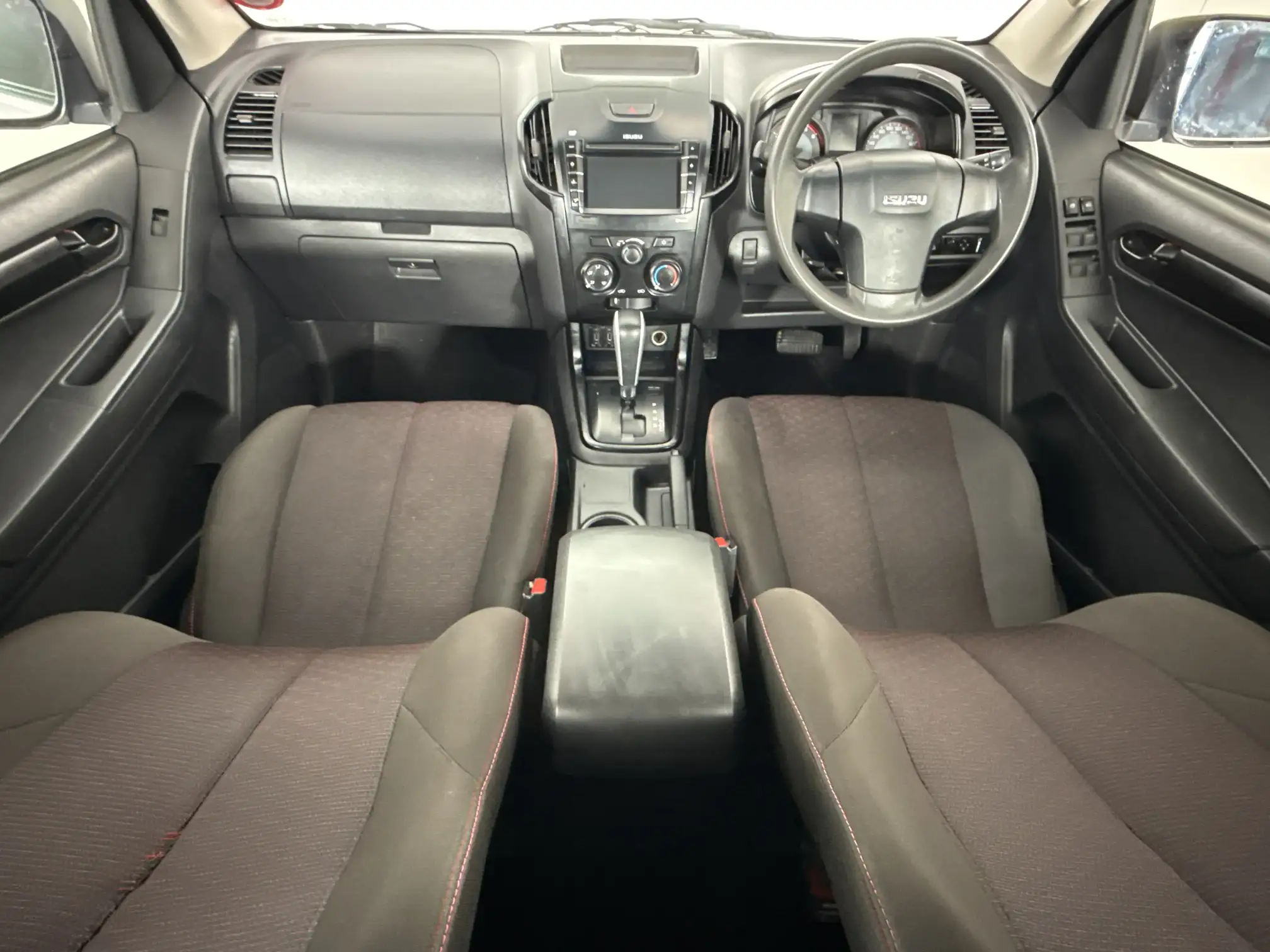 Isuzu D-MAX