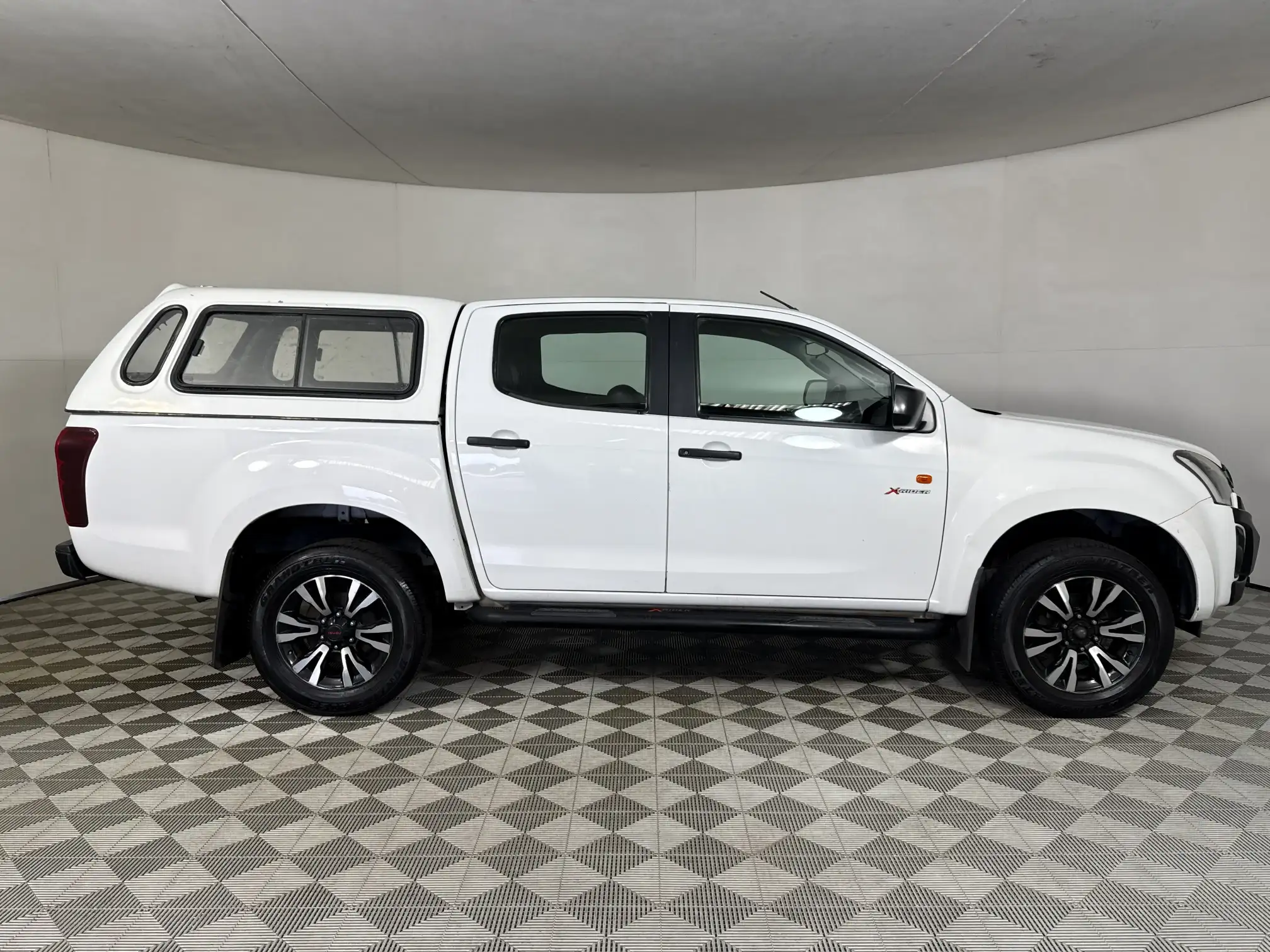 Isuzu D-MAX