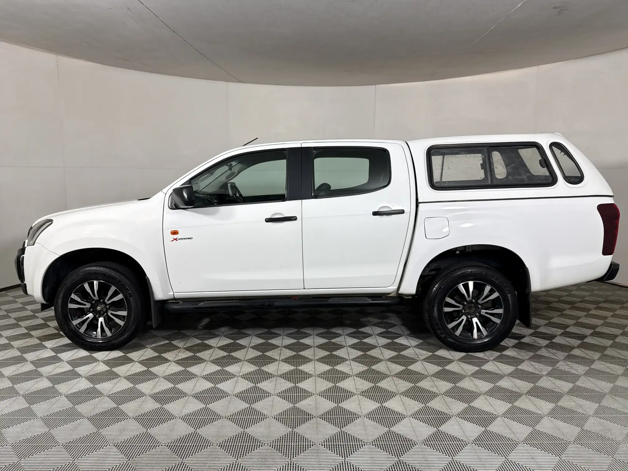 Isuzu D-MAX