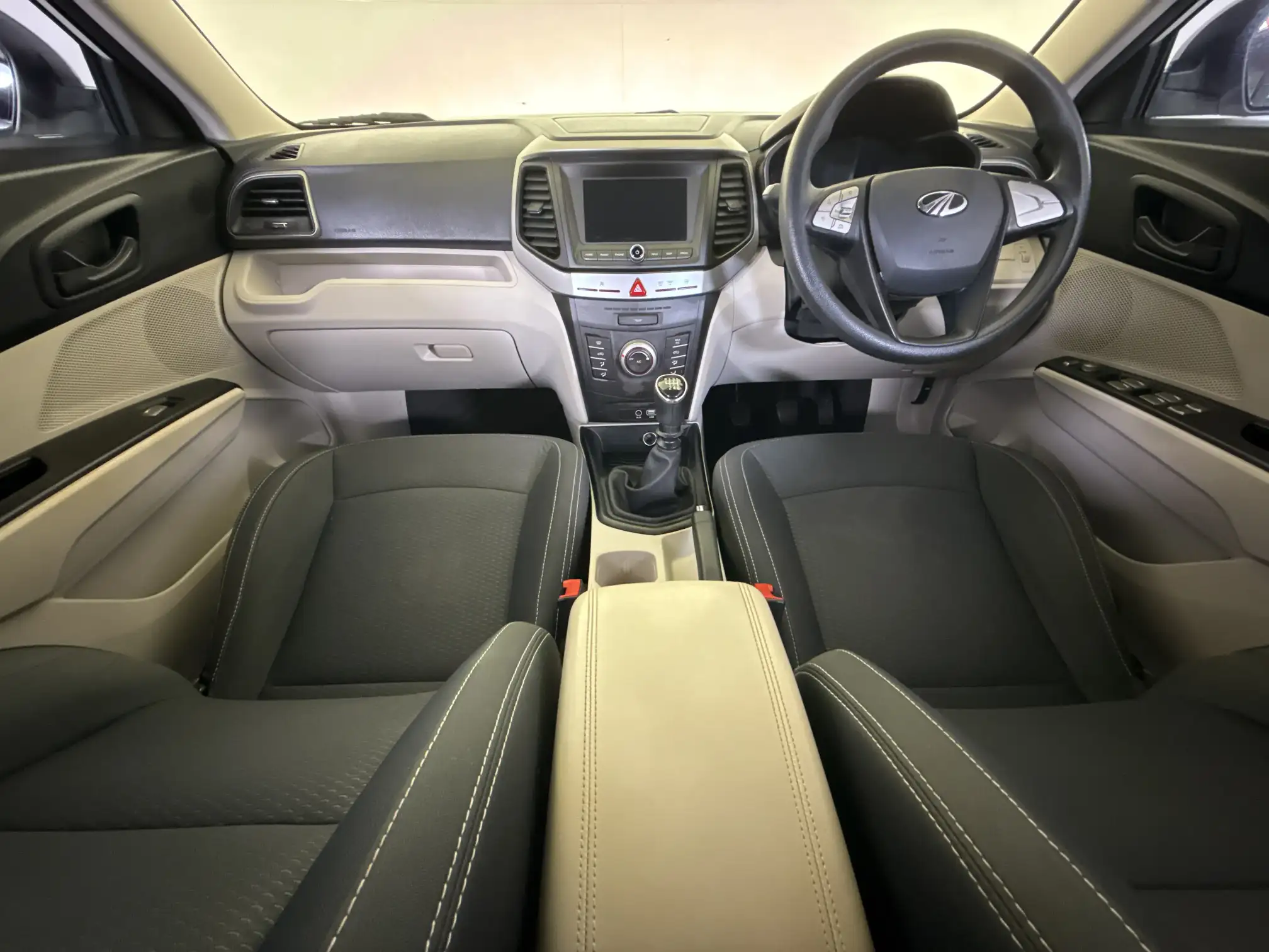 Mahindra Xuv300