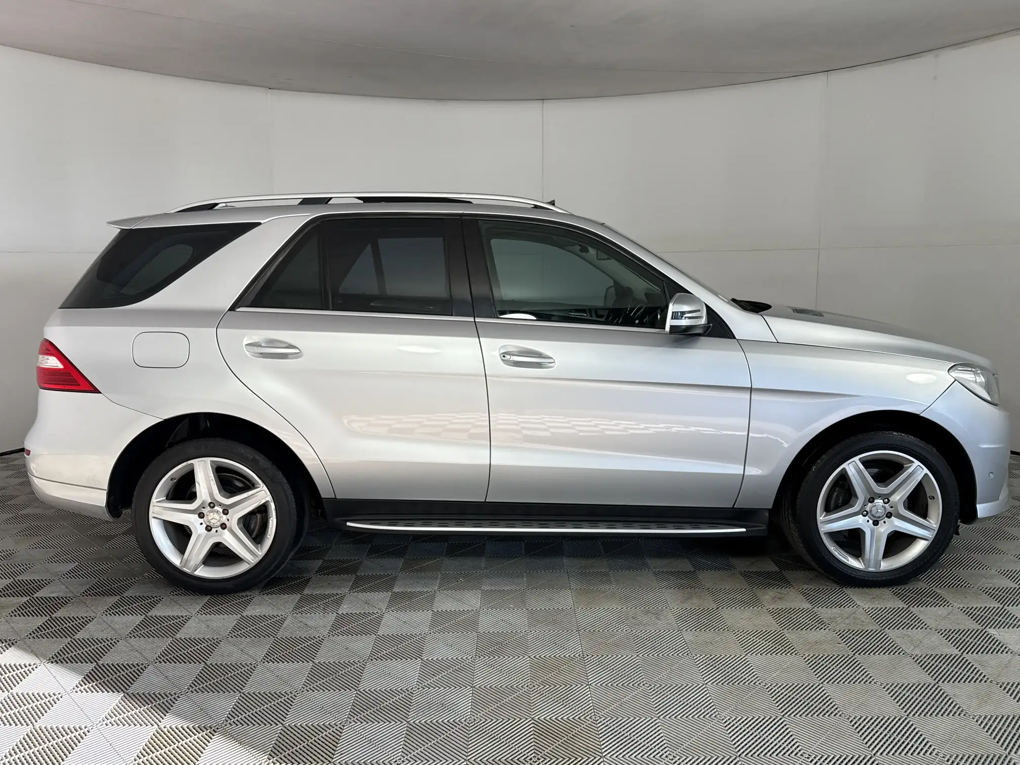 Mercedes-Benz M Class