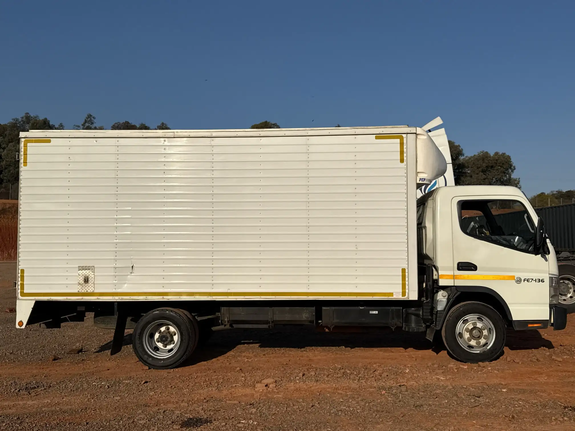 Fuso Canter