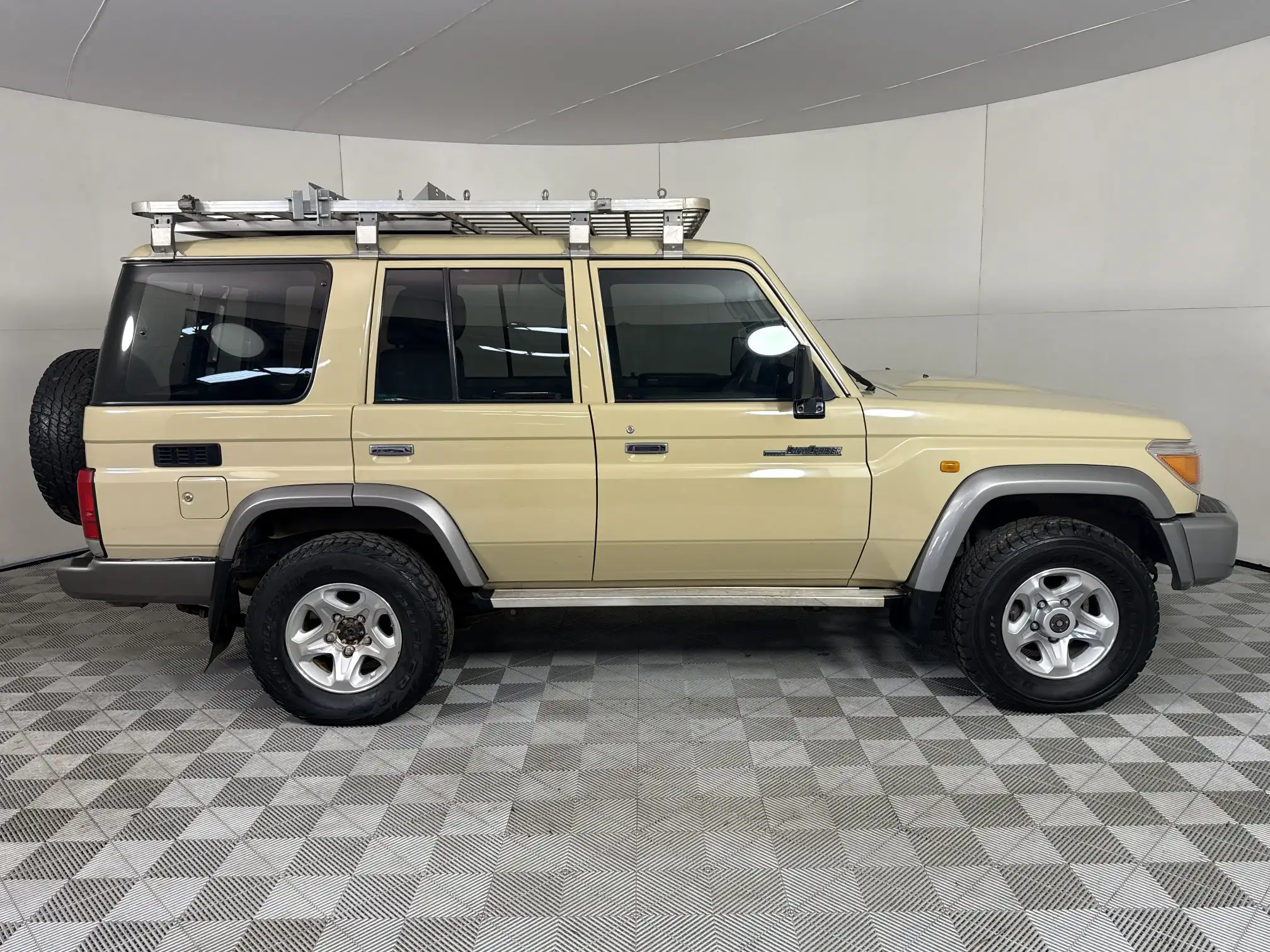Toyota Land Cruiser 70 Series