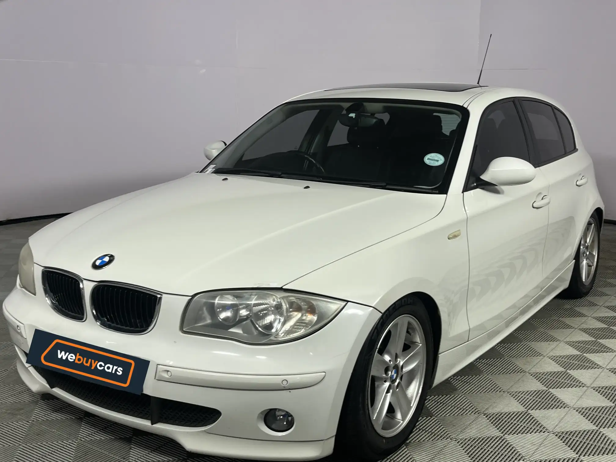 2005 BMW 1 Series 120i Exclusive Auto (E87) at Springfield (KZN) for sale R48900