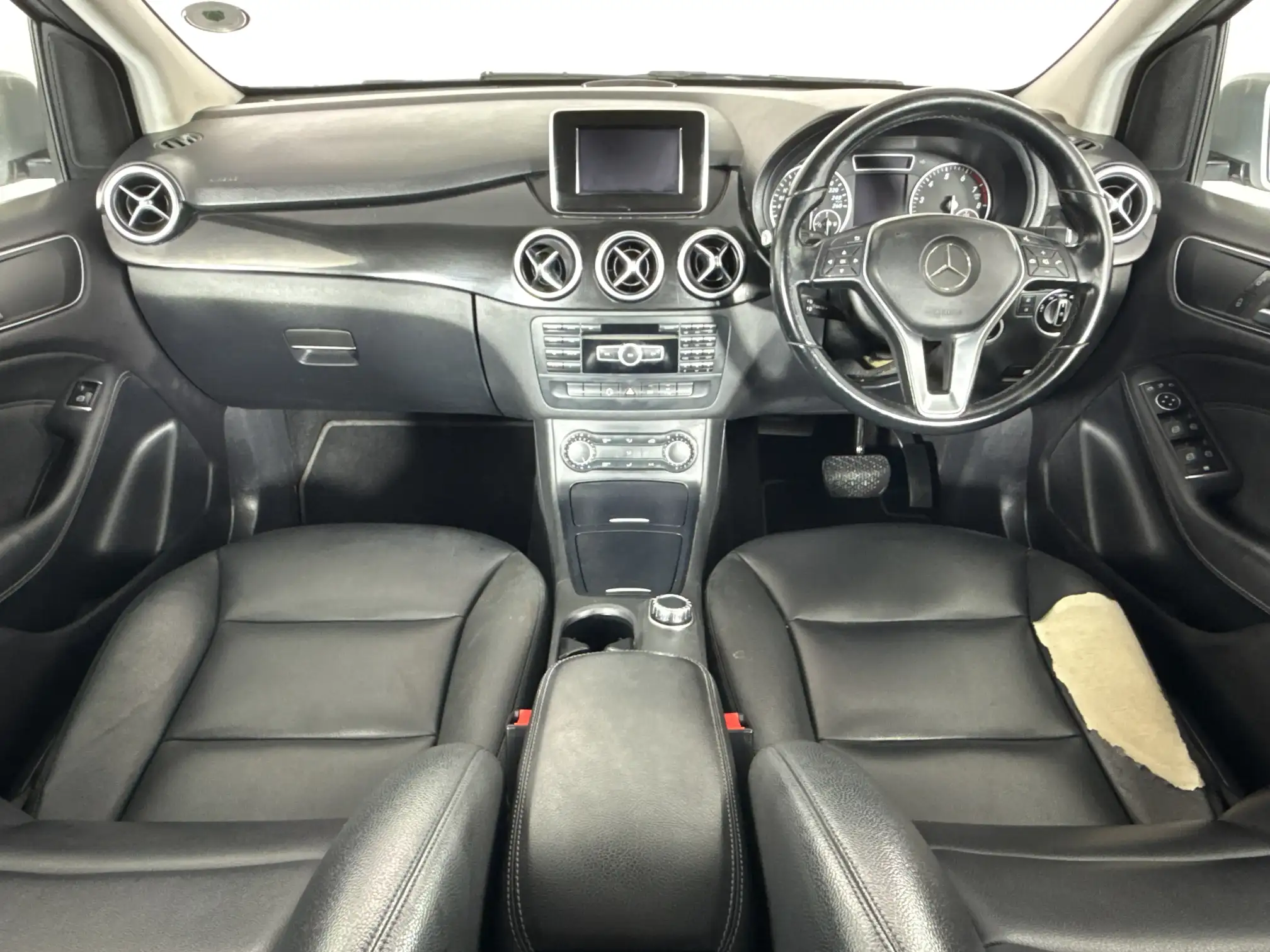 Mercedes-Benz B Class