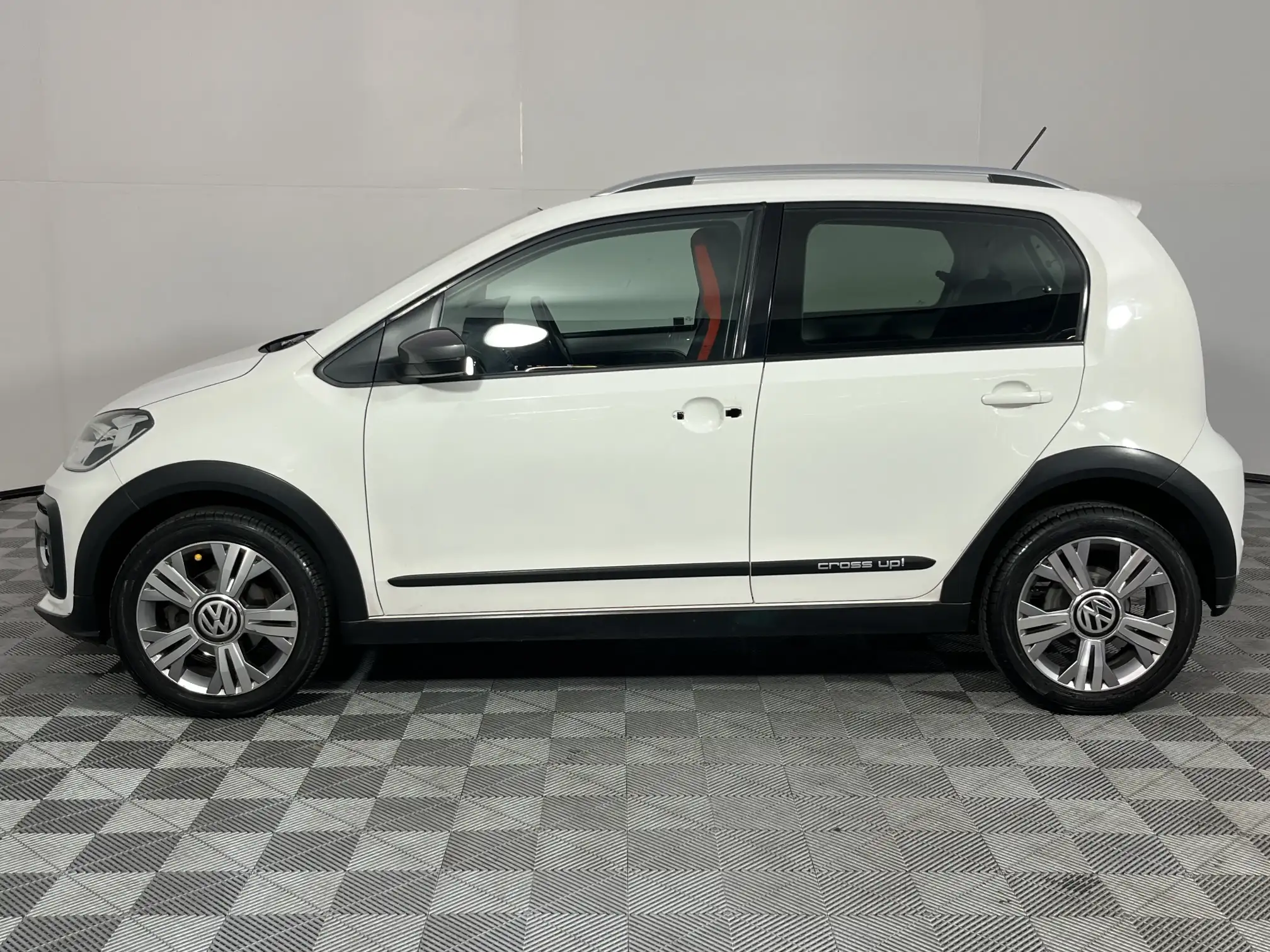 Volkswagen UP