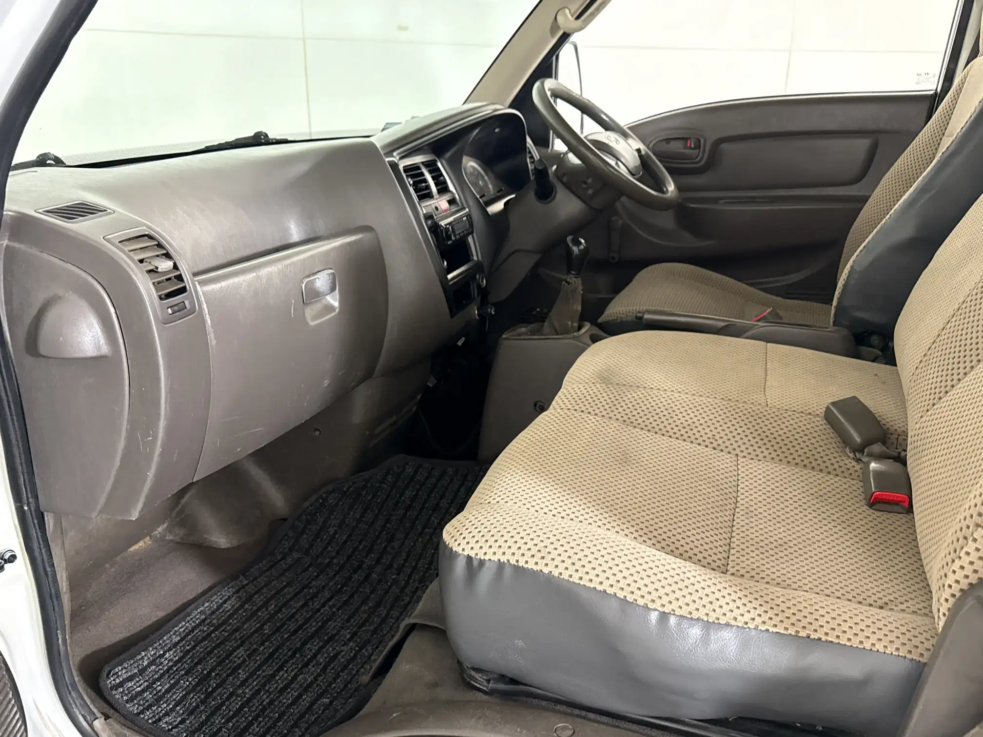 Hyundai H100