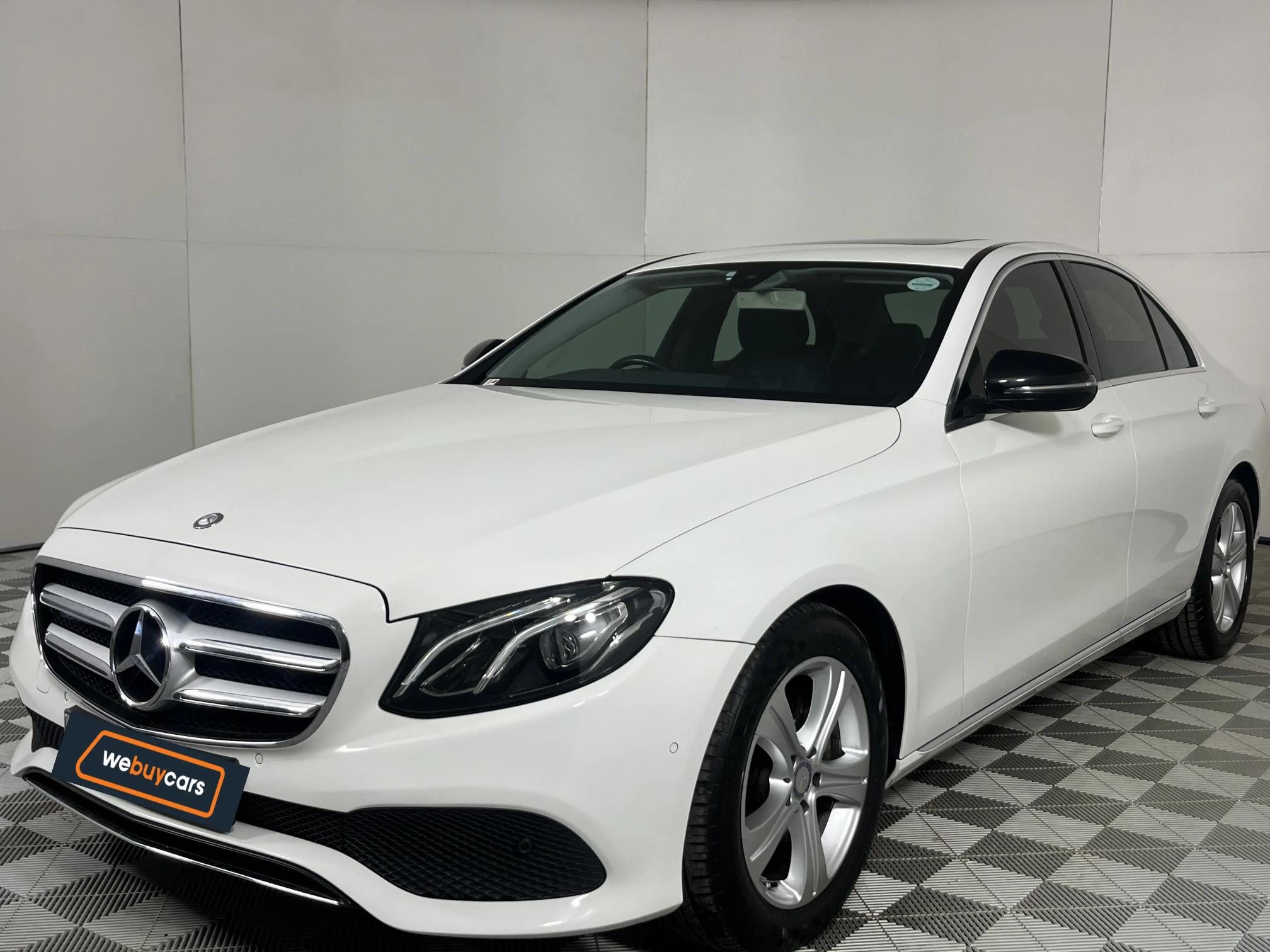 Mercedes Benz E 200 Blue Efficiency Elegance
