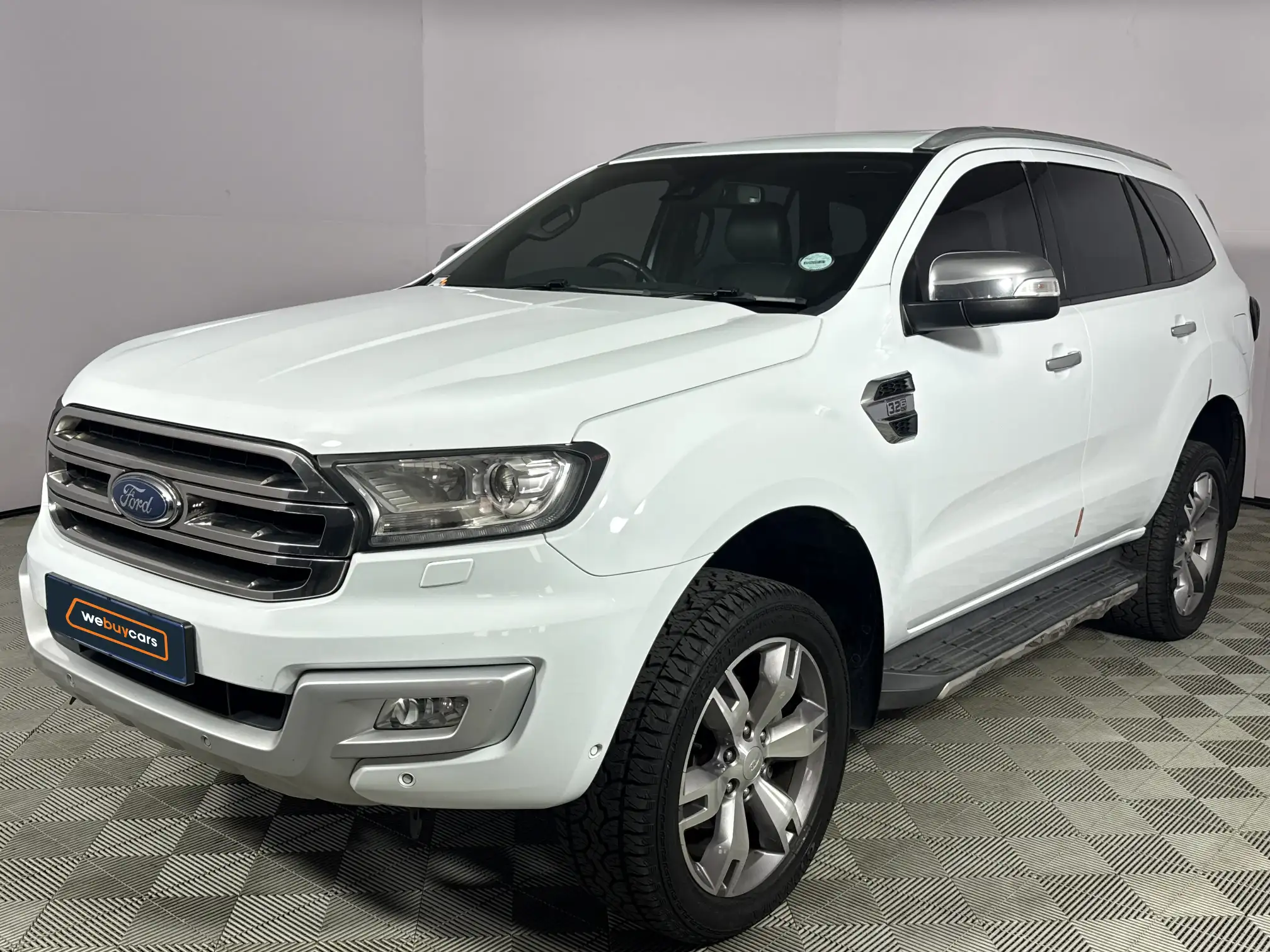 2017 Ford Everest