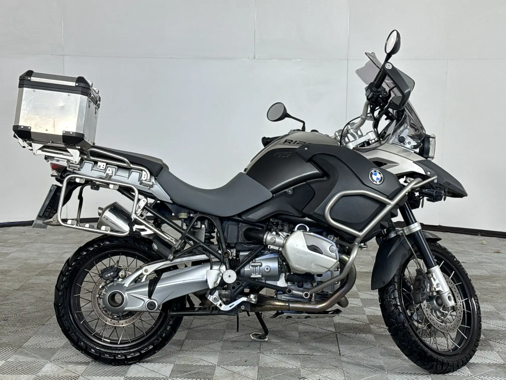 2008 BMW R Series