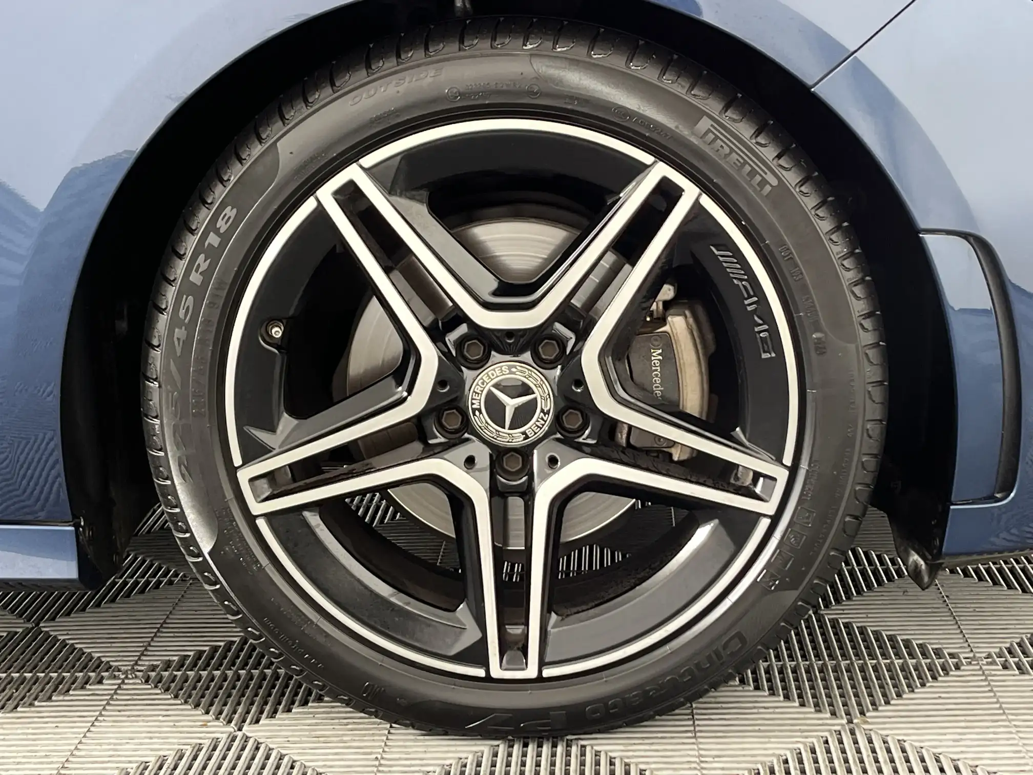 Mercedes-Benz B Class
