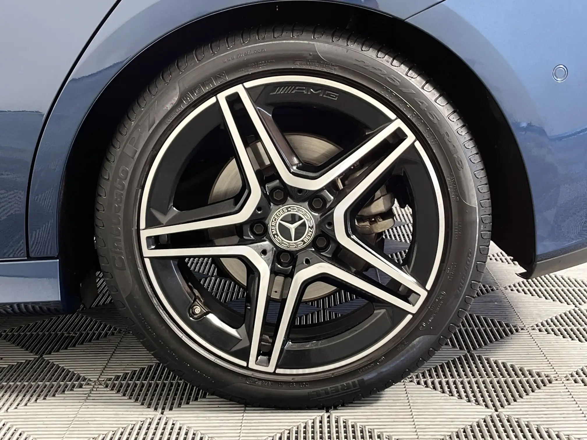Mercedes-Benz B Class
