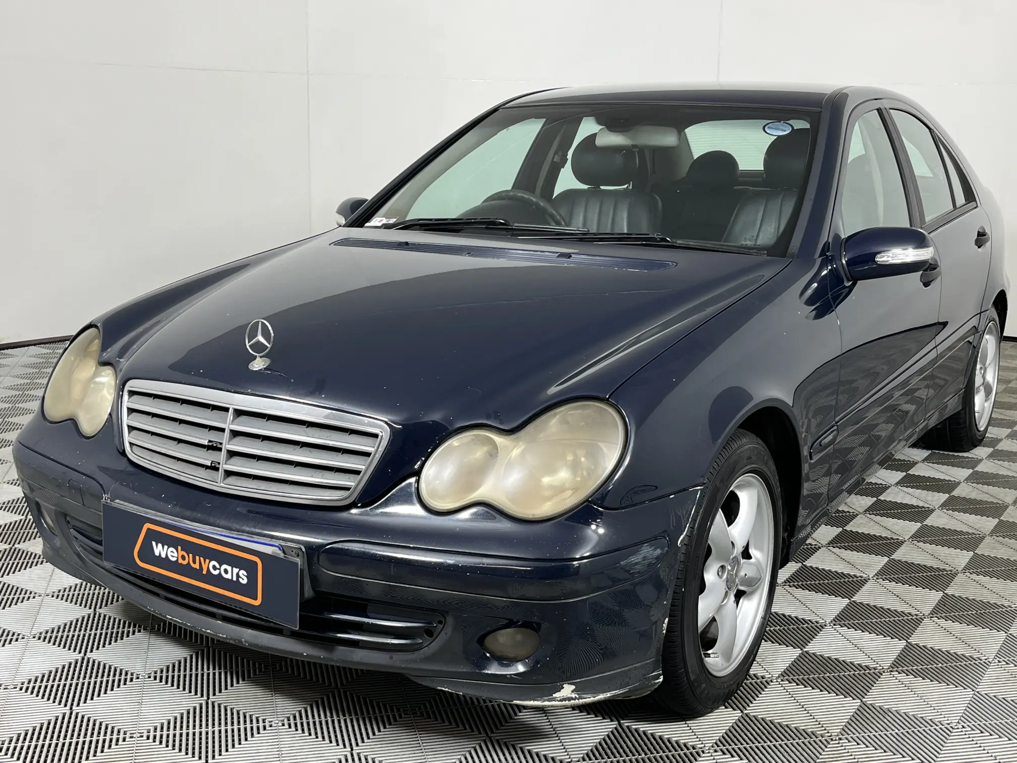 2004 Mercedes-Benz C Class Sedan C180k Classic