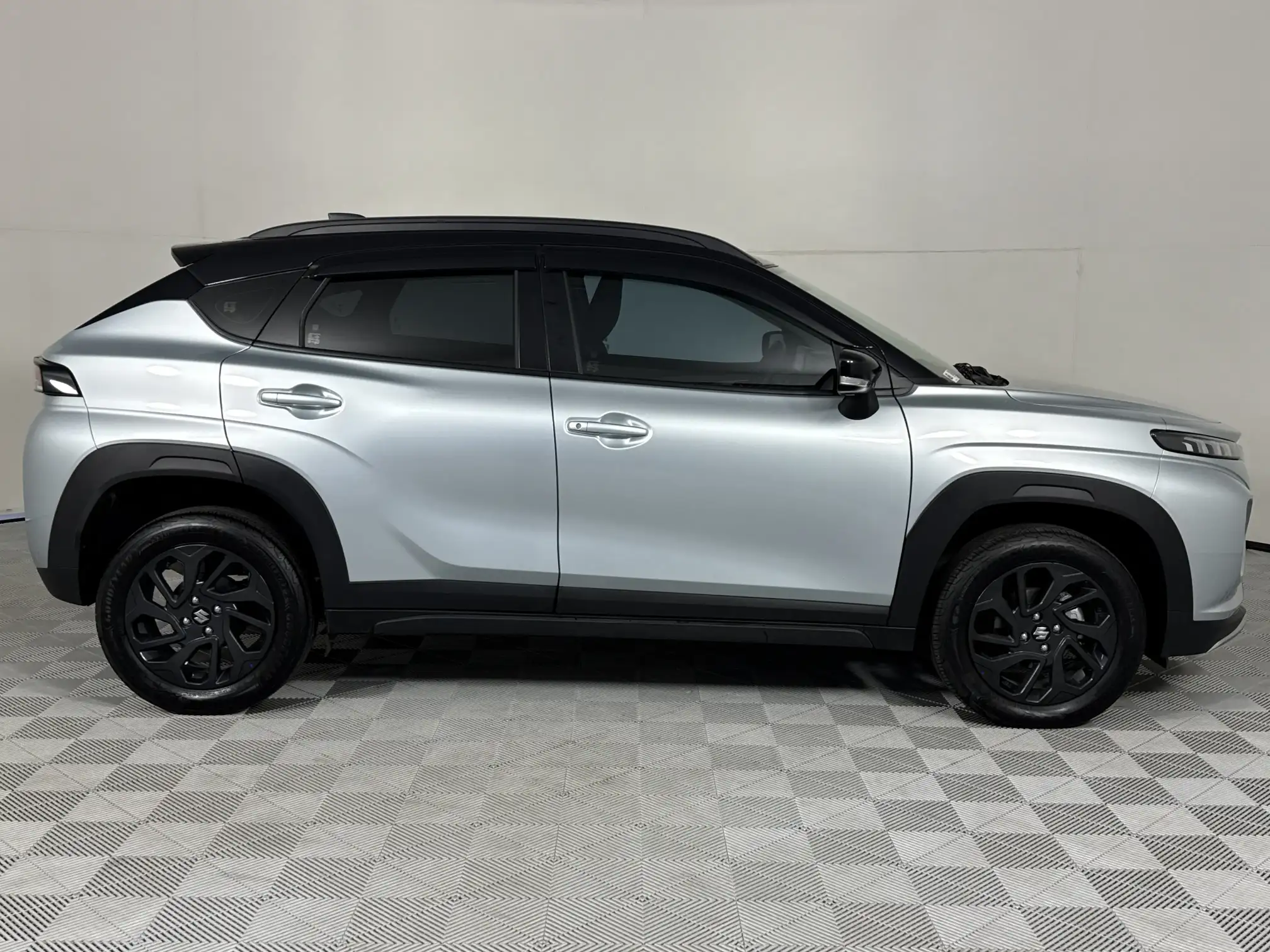 Suzuki Fronx
