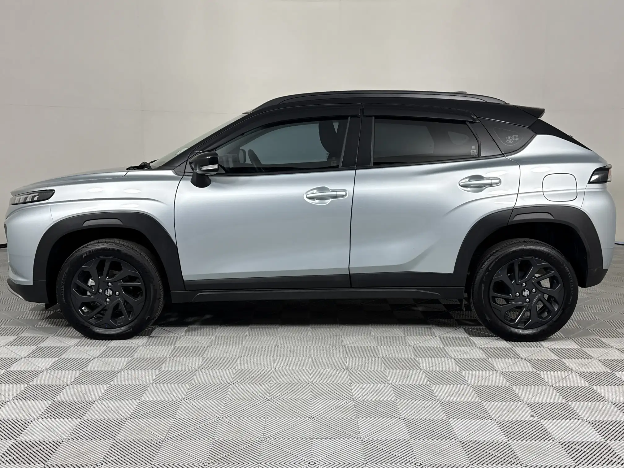 Suzuki Fronx