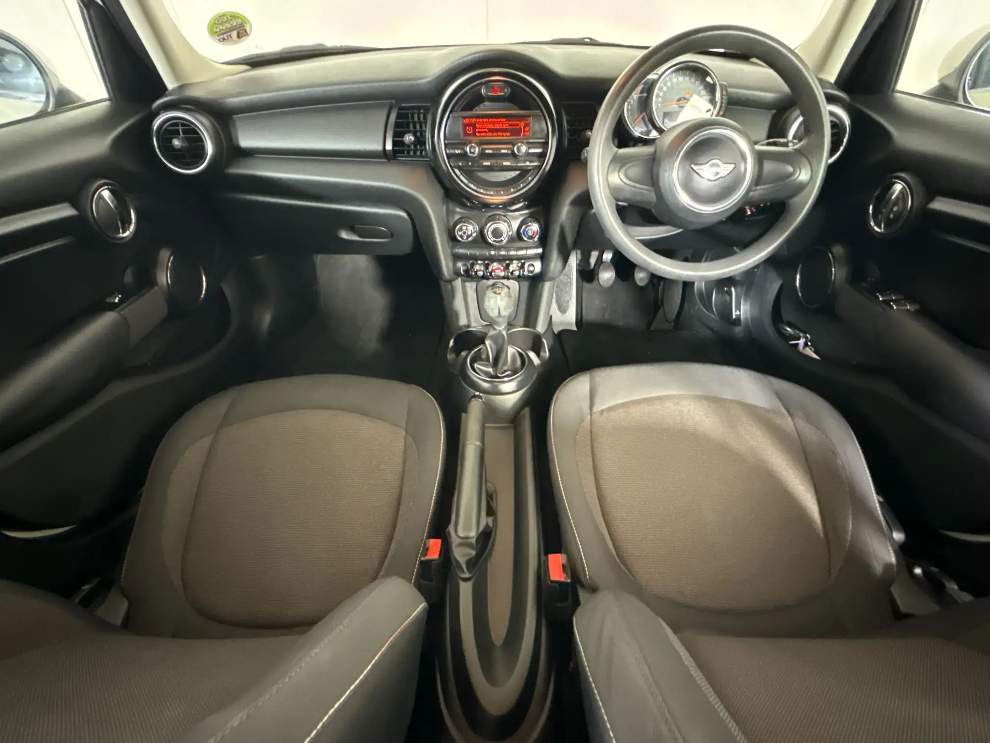 Mini Cooper 5DR