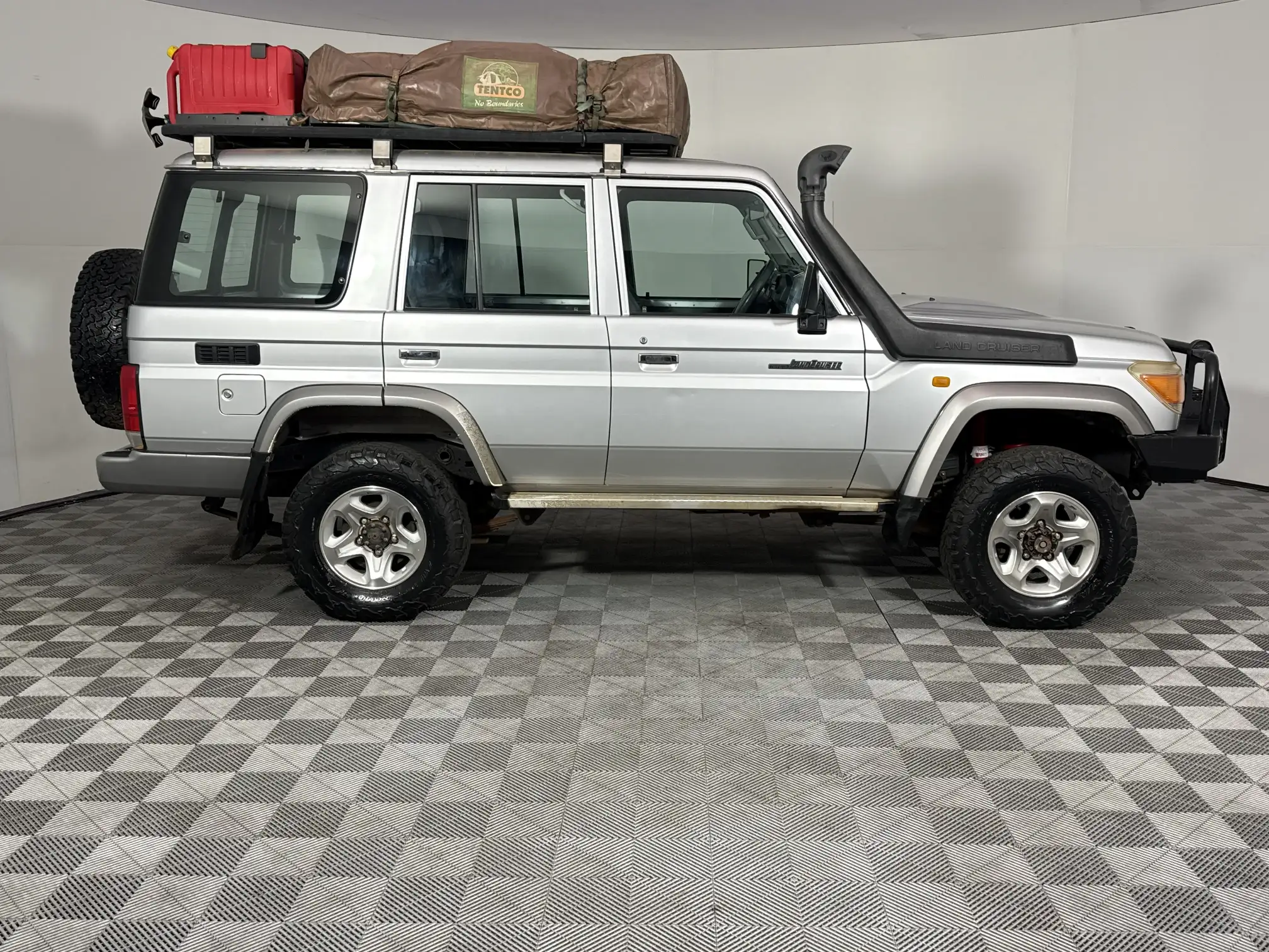 Toyota Land Cruiser 70 Series