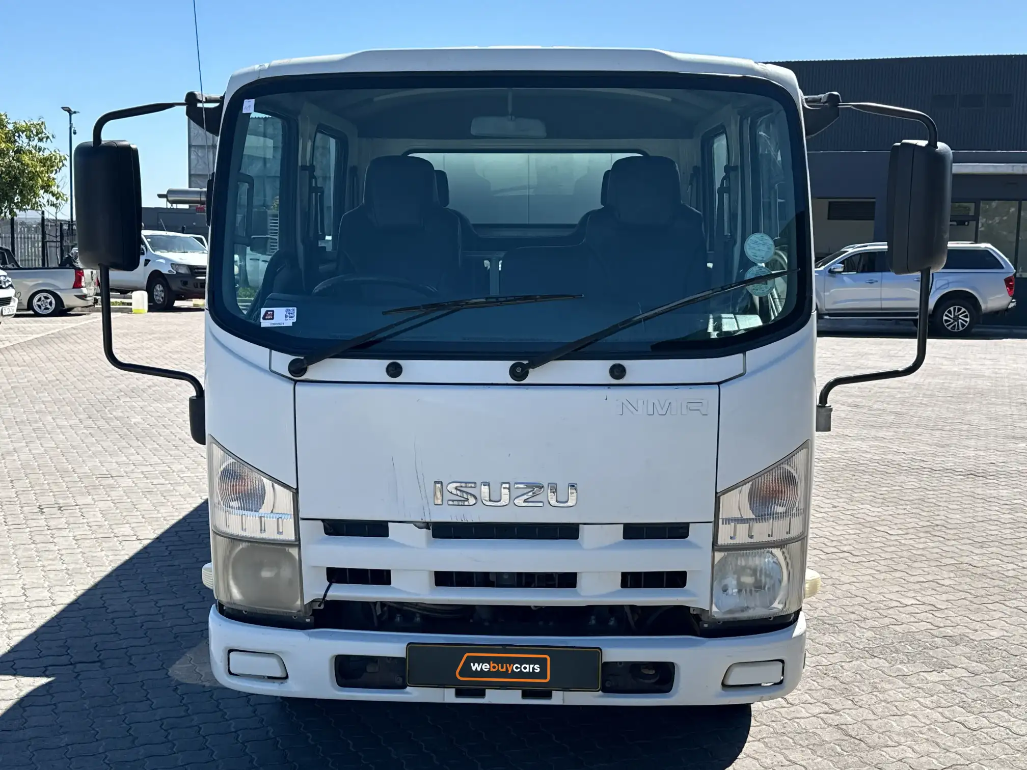 Isuzu NMR