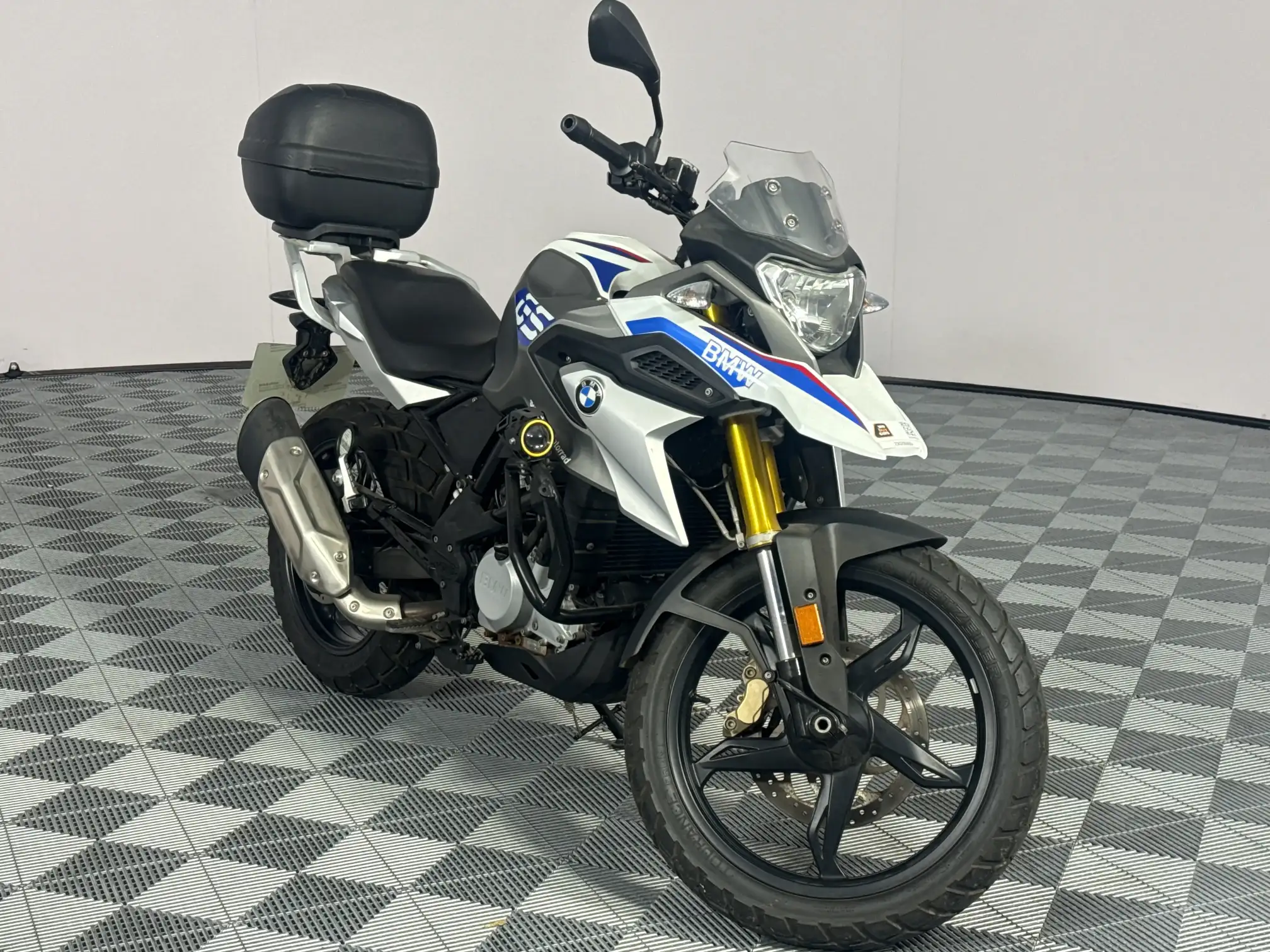 BMW C