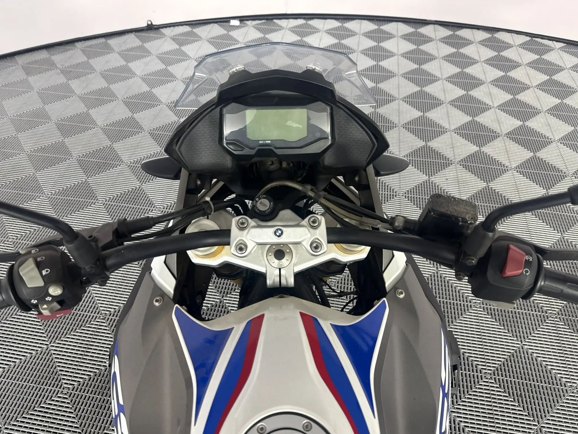 BMW C